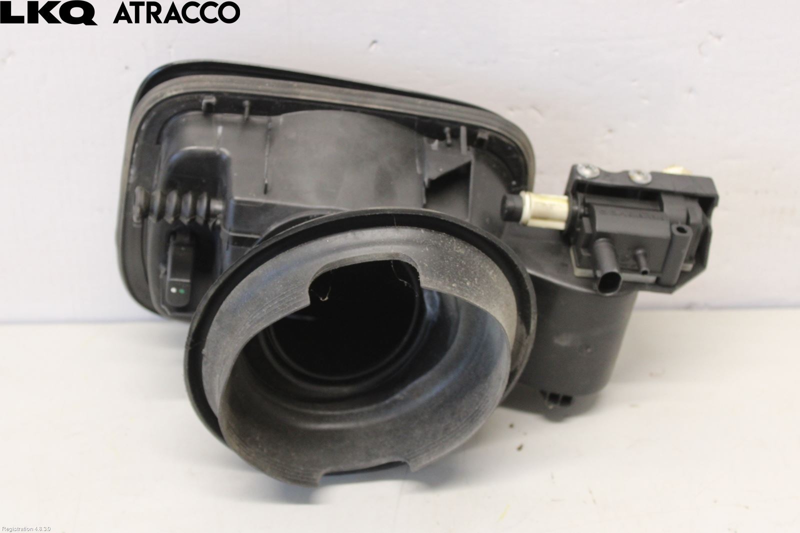 BMW X1 E84 10-15 Drivstoff Tankluke