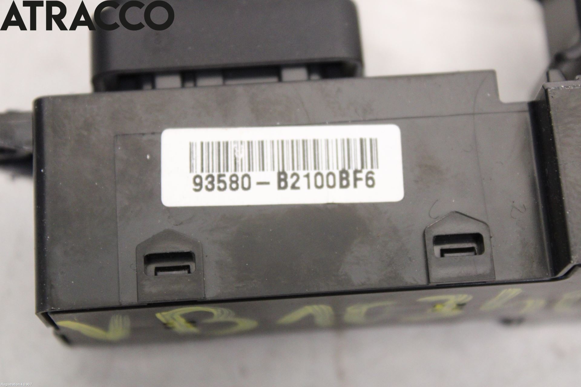 Kia SOUL 09- Bryter Vindusheis