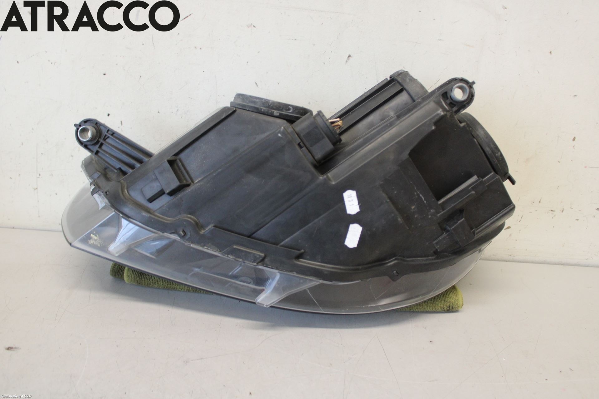 Volkswagen VW SCIROCCO 09-17 Frontlykt Høyre