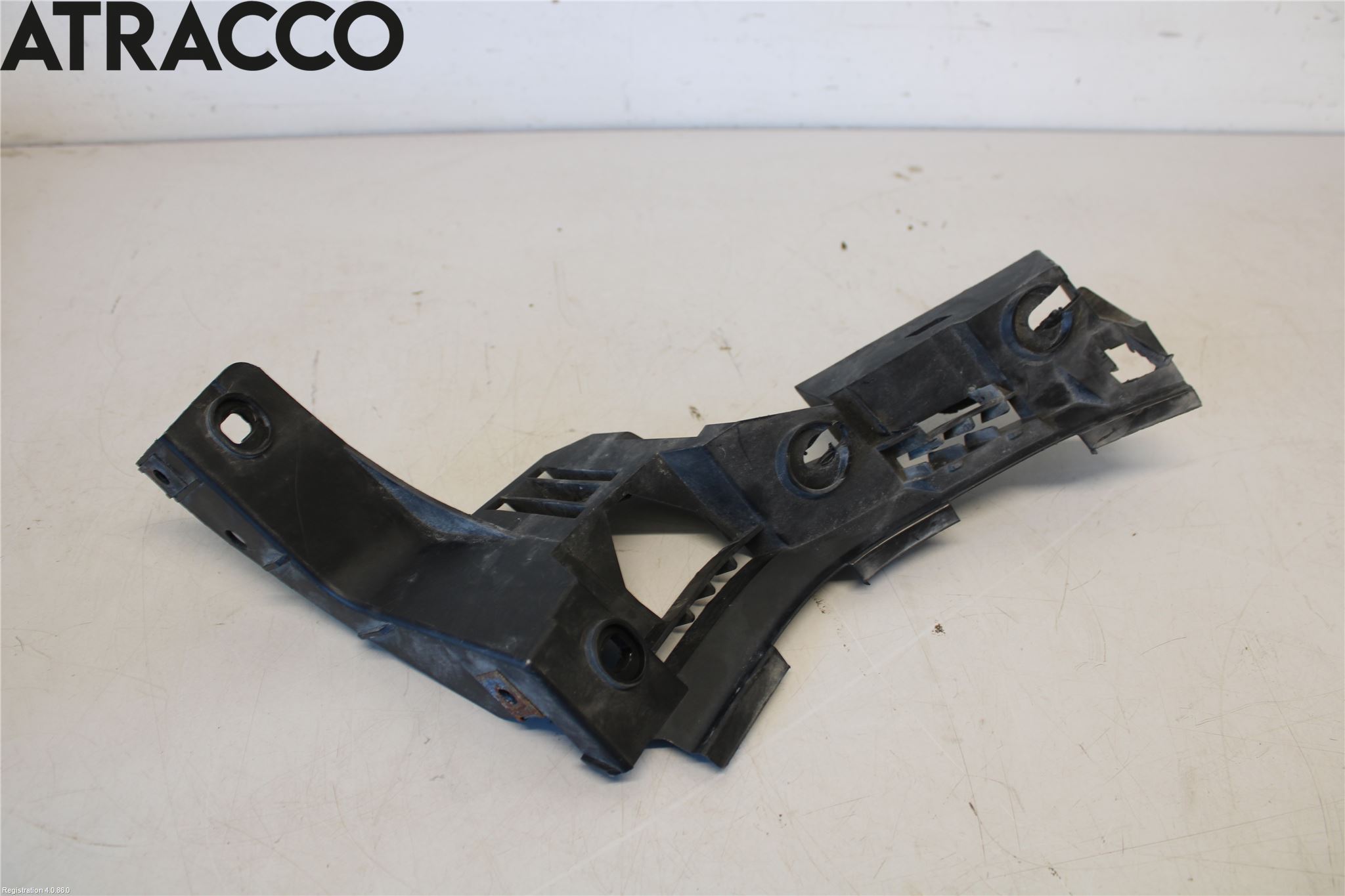 Volkswagen VW GOLF PLUS/CROSS GOLF 04-14 Støtfanger Bak Feste