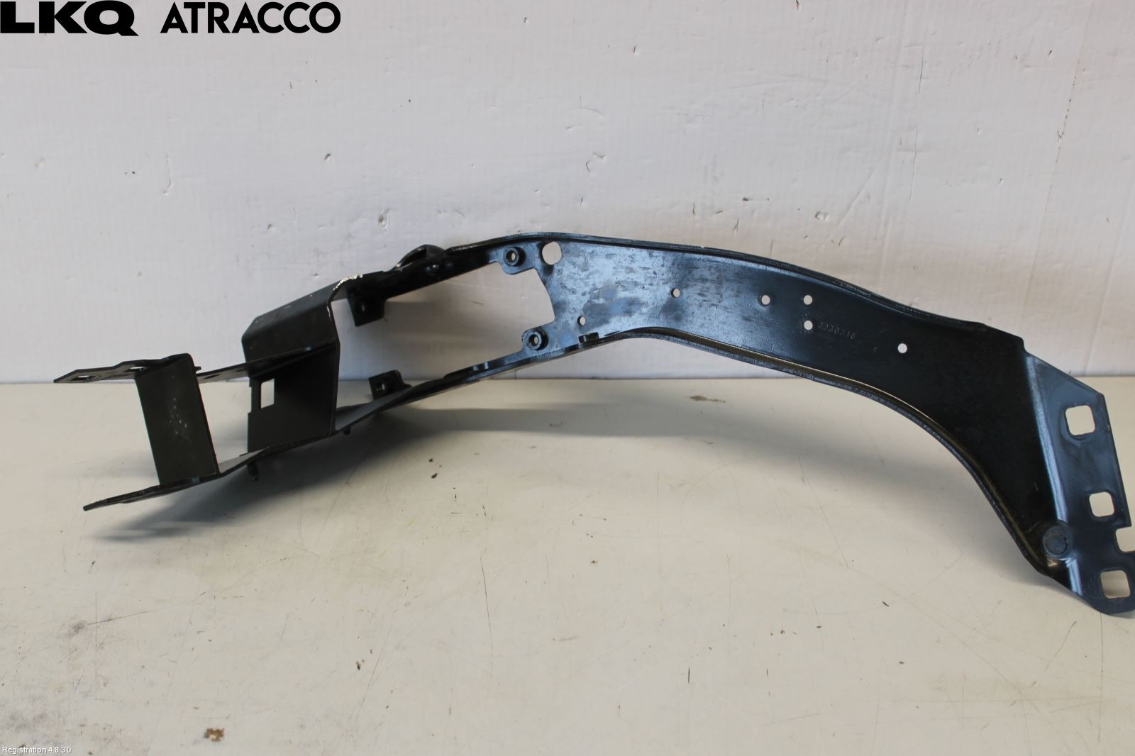 BMW 2 F45 Active Tourer 14-21 Frontlykt Holder-Feste