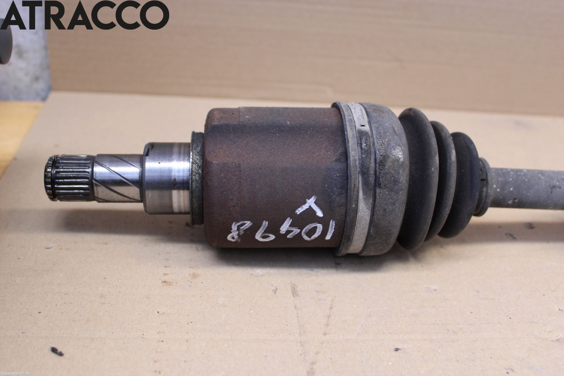 Nissan QASHQAI 10-14 Drivaksel Foran Kompl Venstre