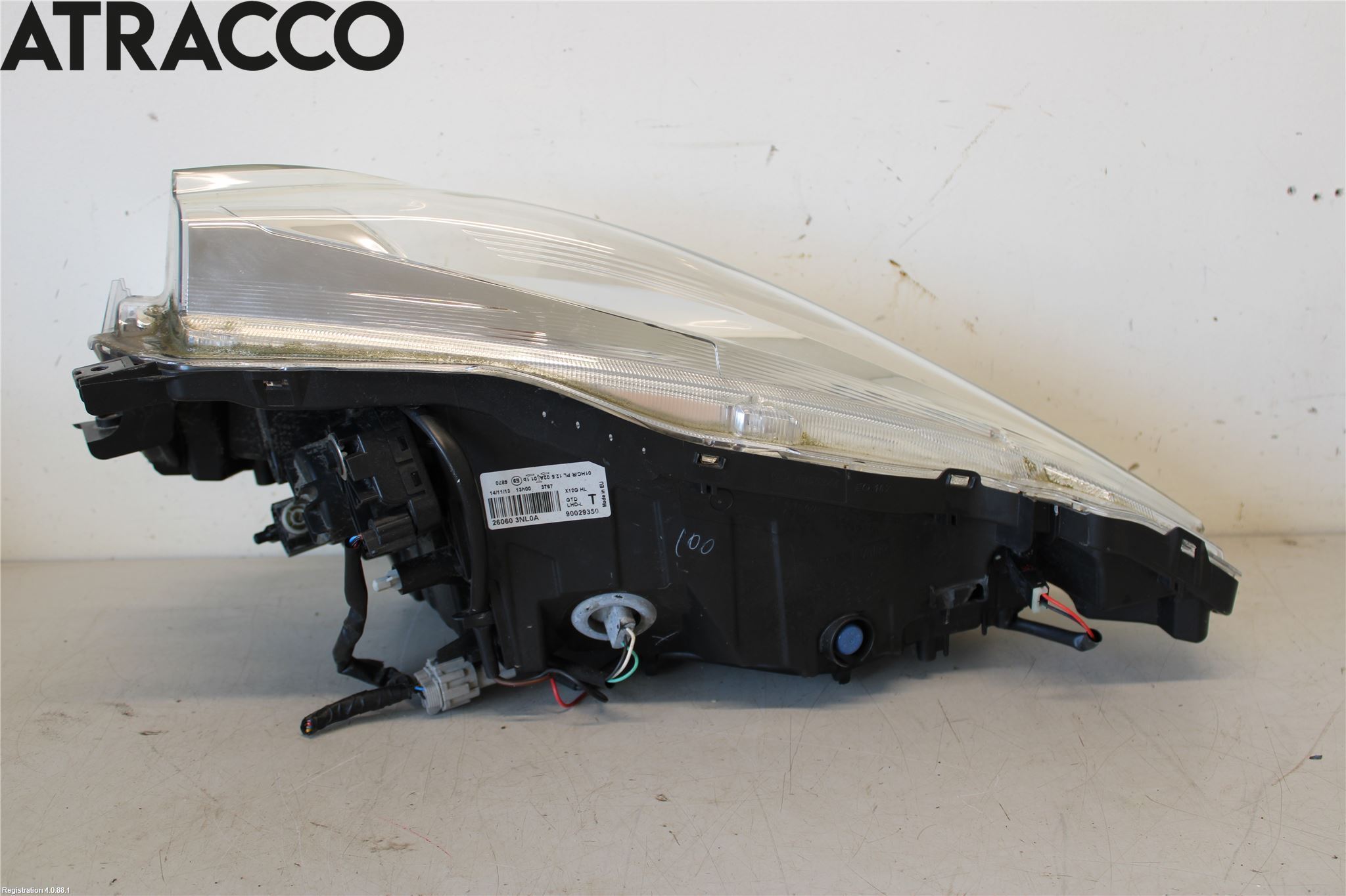 Nissan LEAF 11-17 Frontlykt Venstre