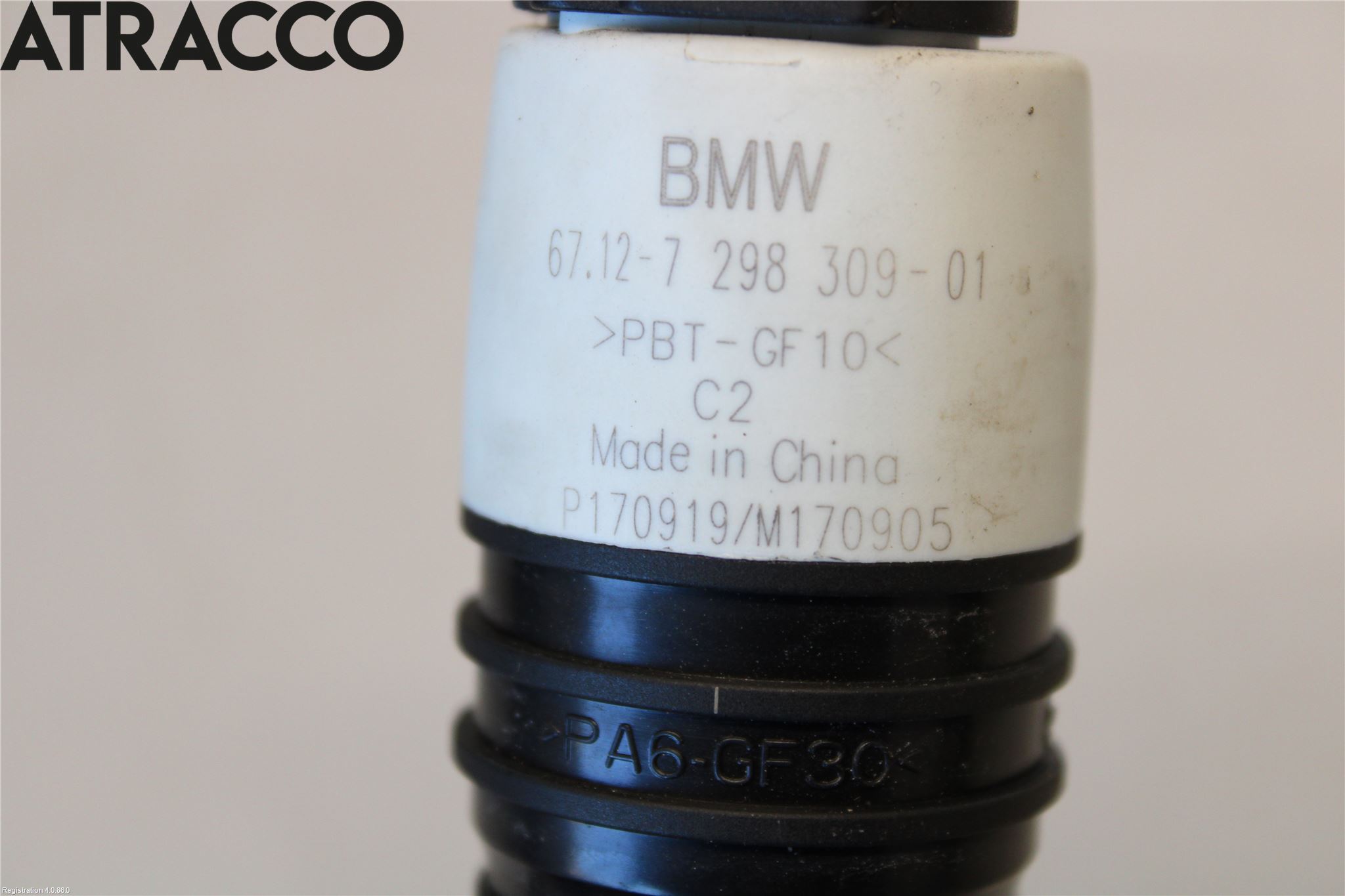 BMW 5 G30/G31/F90 17-23 Spylerpumpe Frontrute