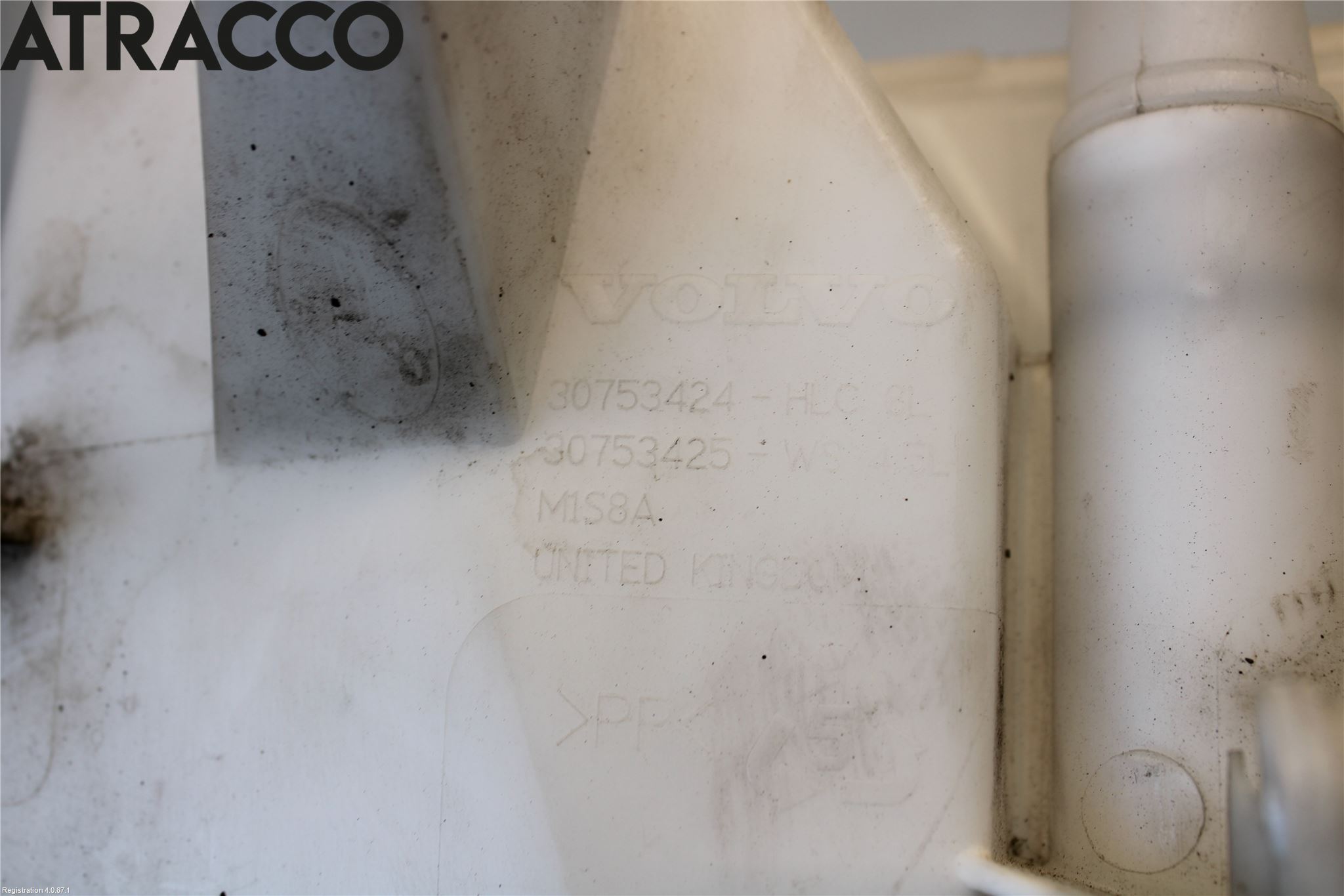 Volvo XC60 09-13 Spylerbeholder Frontrute-Lykte