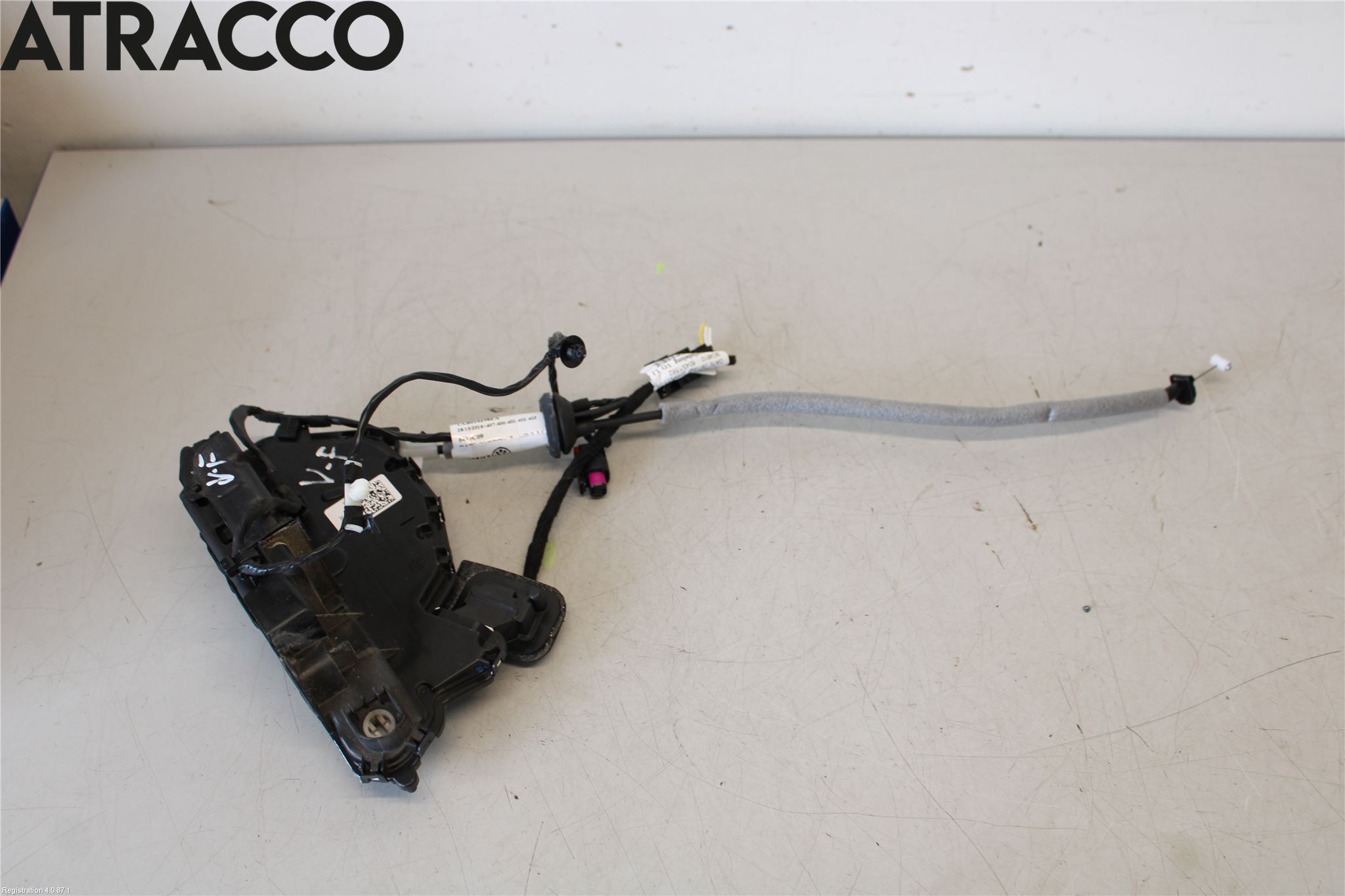 Volkswagen VW PASSAT 15-19 Dørlås - Låsekasse