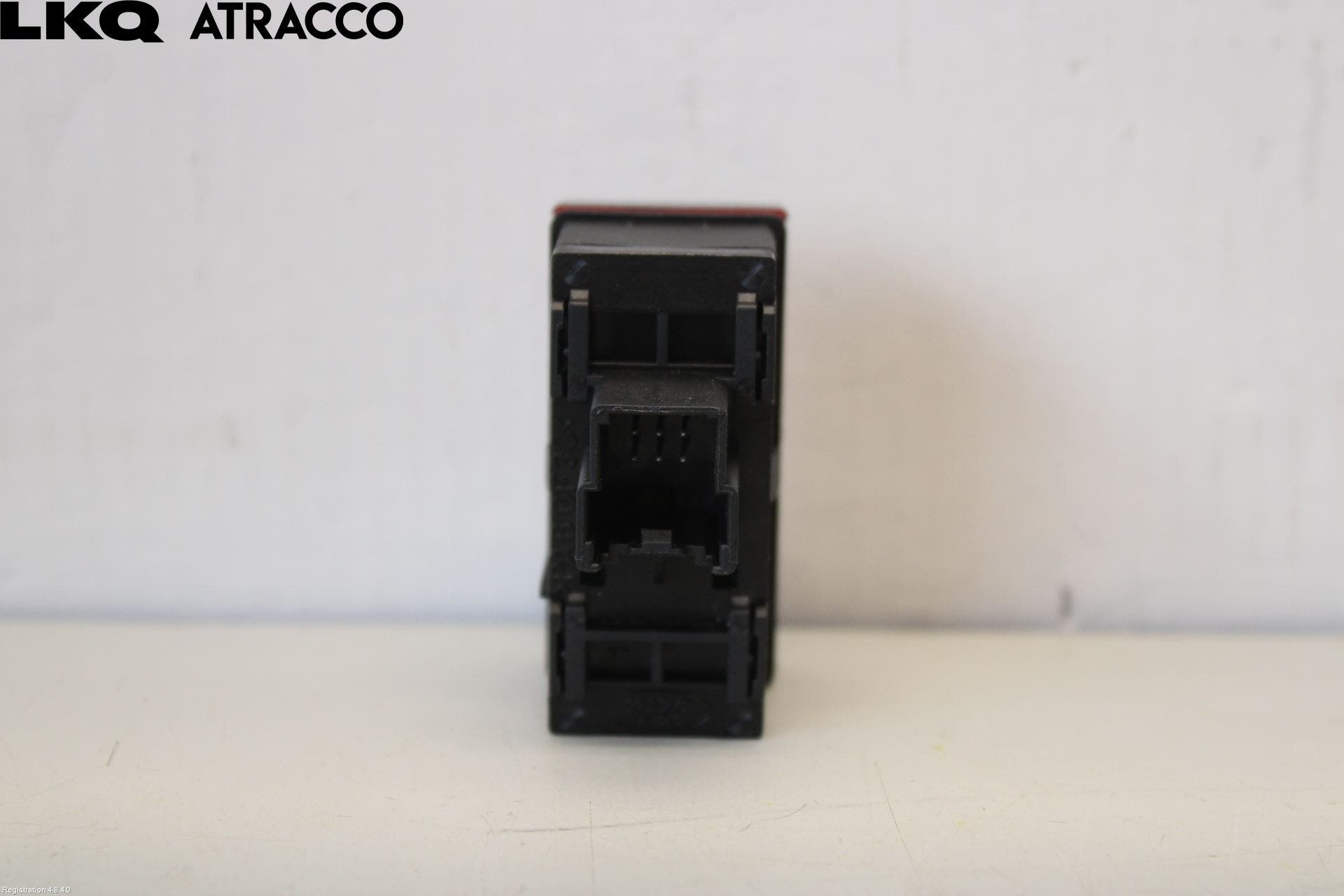 Ford KUGA 08-12 Bryter Varsel (Nødblink)