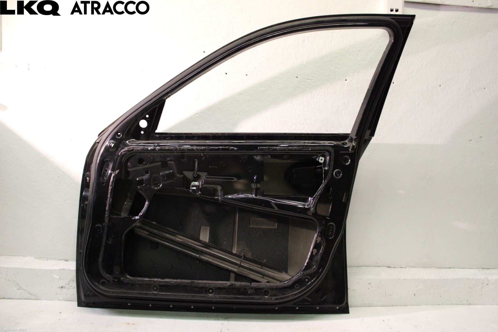 BMW 5 E60/61 Sed/Tou 02-10 Dør 4D Foran Høyre