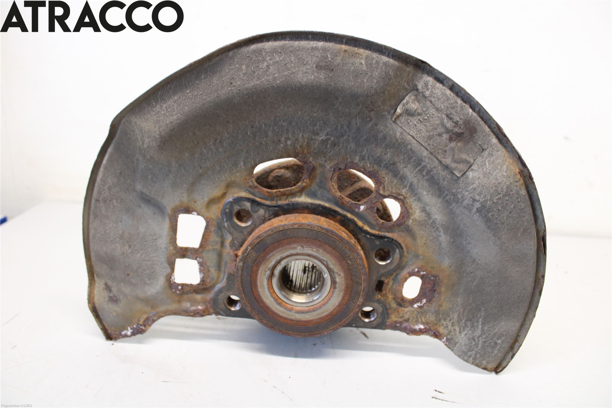 Toyota AURIS 13-19 Nav Foran