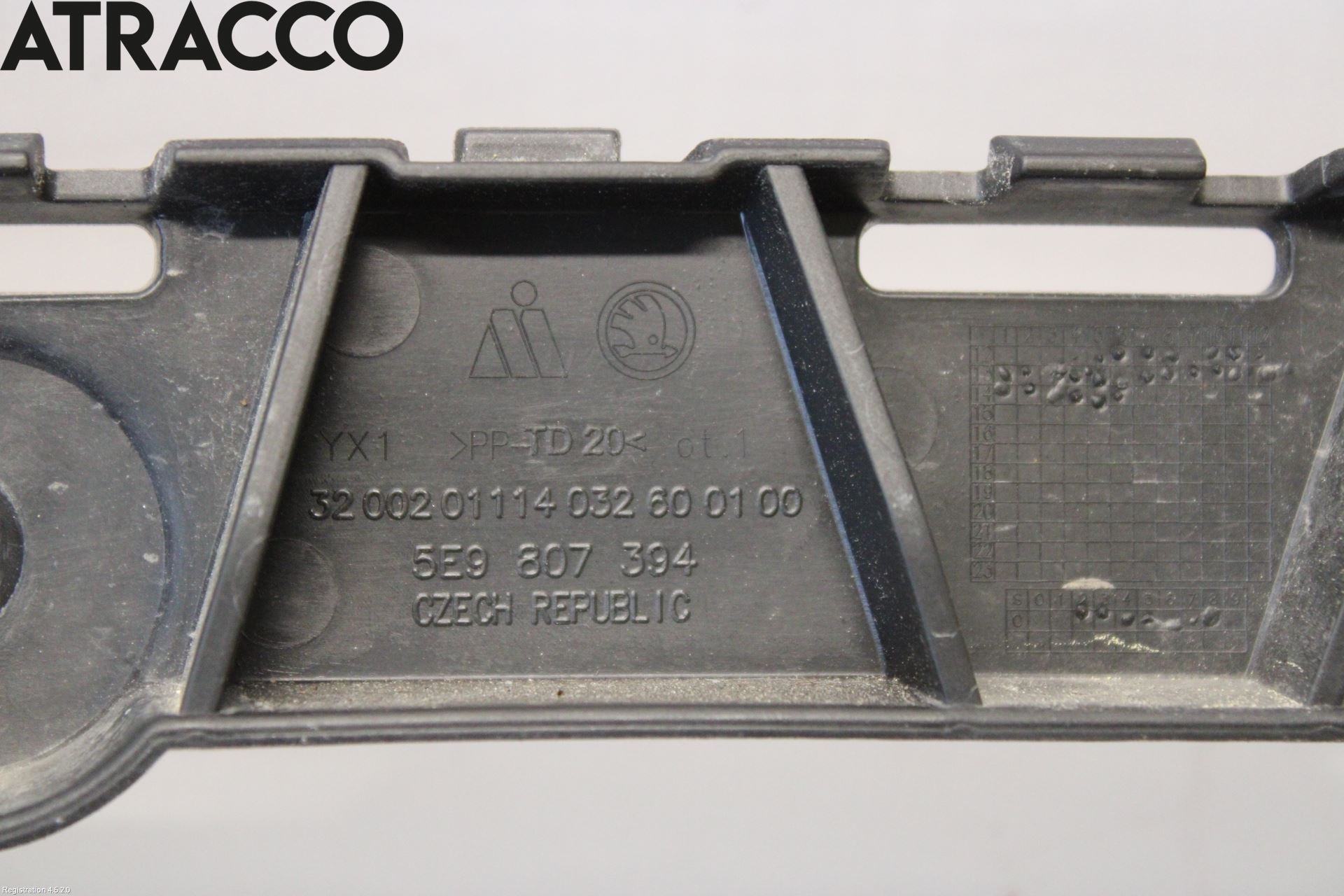 Skoda OCTAVIA (5E) 13-20 Støtfanger Bak Feste