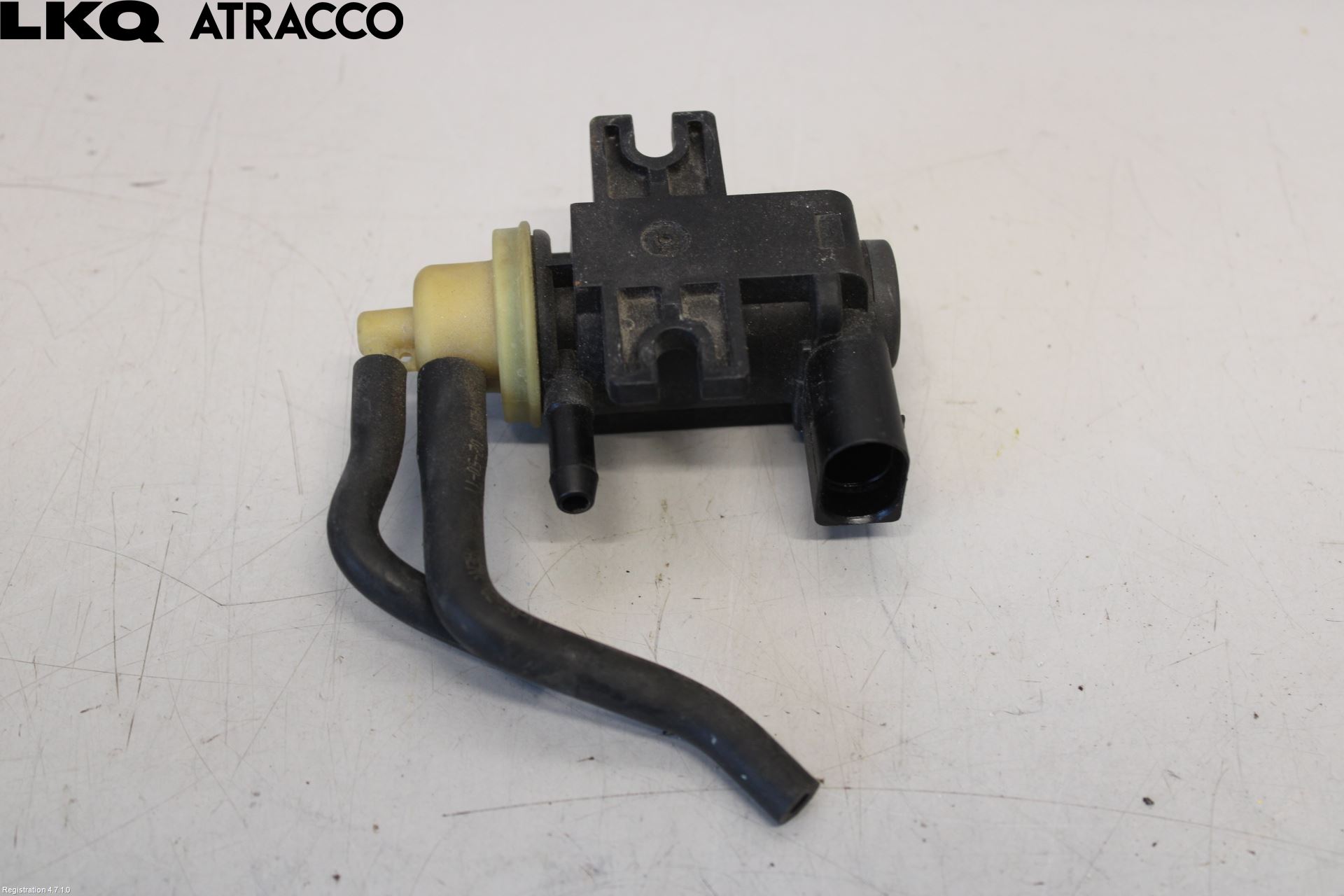 Volkswagen VW GOLF VI 09-13 Vacuumventil