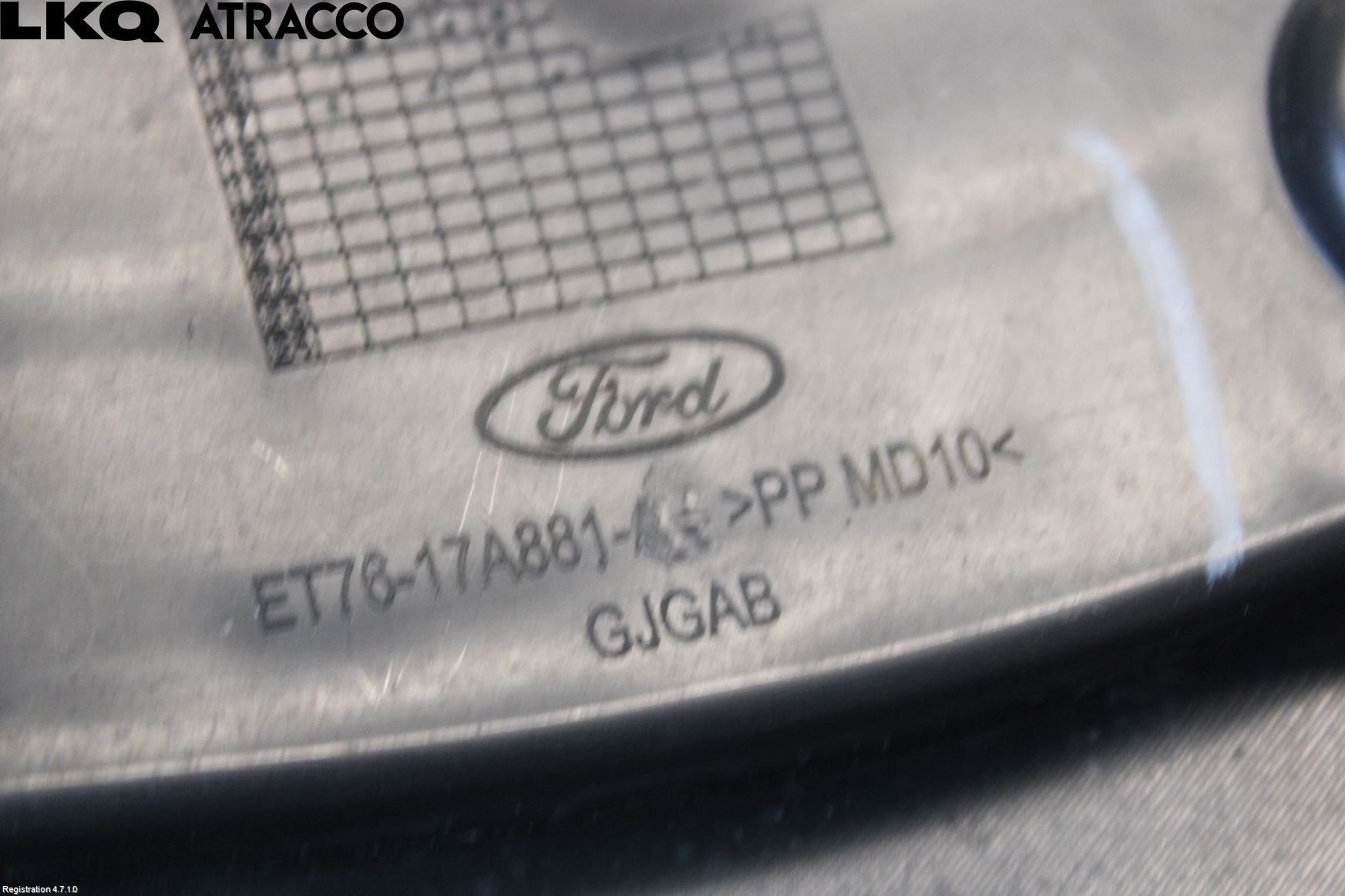 Ford TRANSIT CONNECT 09-13 Støtfanger Bak Feste