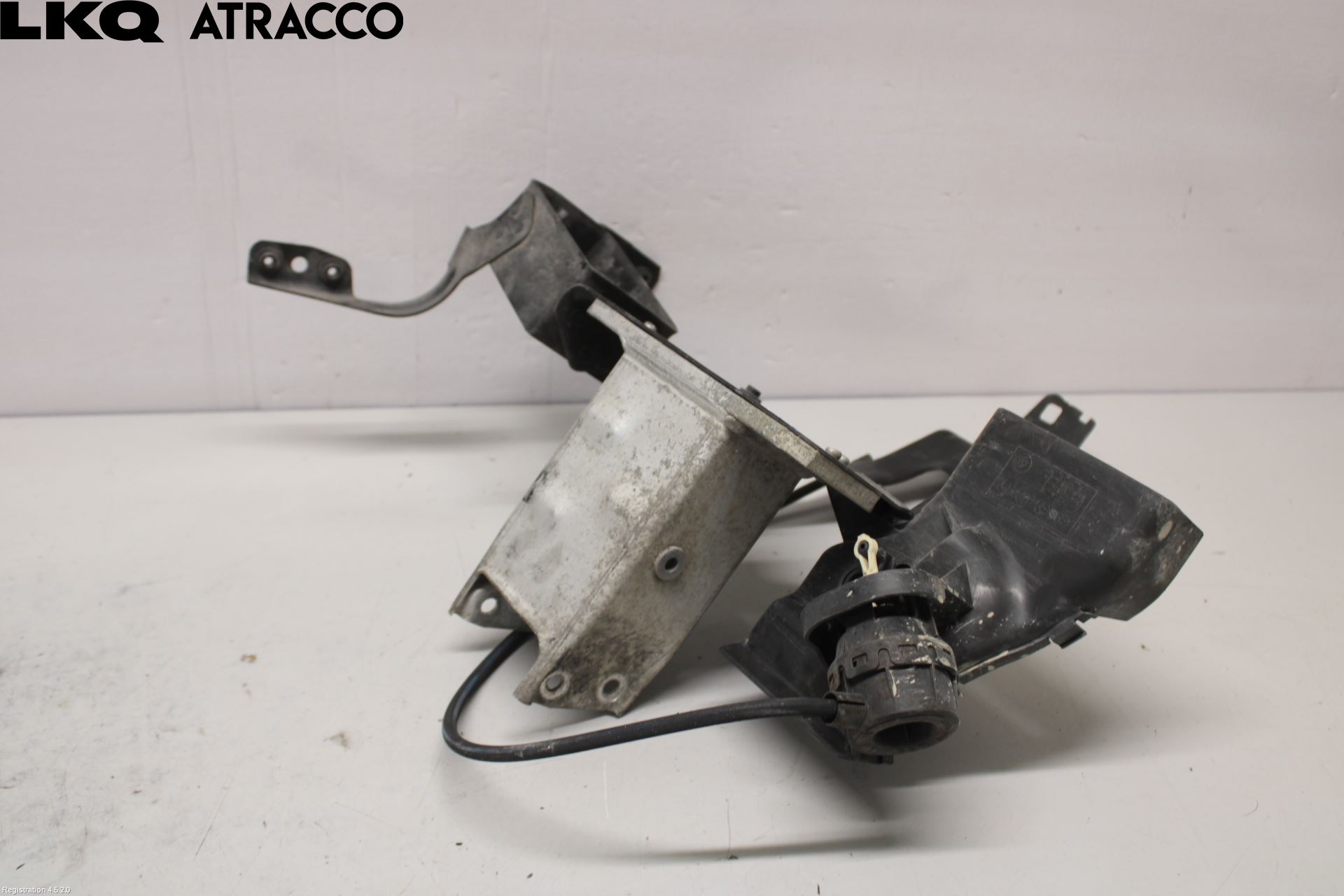 BMW 5 E60/61 Sed/Tou 02-10 Støtfanger Foran Bjelke