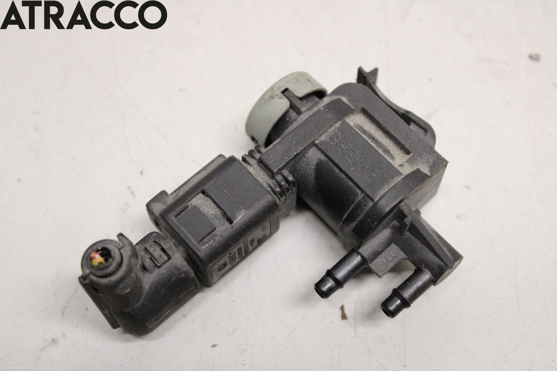 Volkswagen VW TRANSP/CARAVELLE (T5) 04-15 Vacuumventil