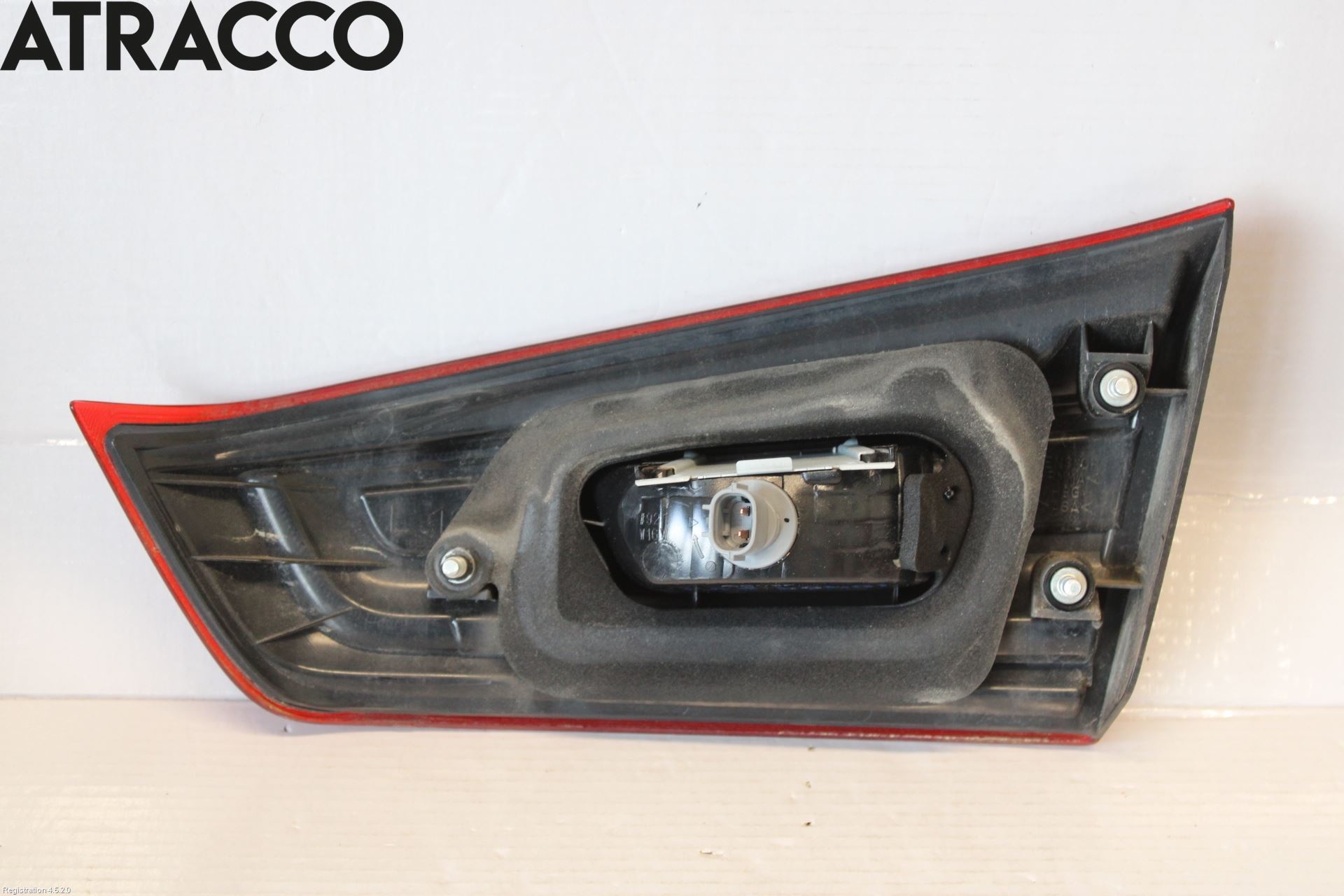 Mitsubishi ASX 10-22 Baklykt Venstre  På Luke(Indre