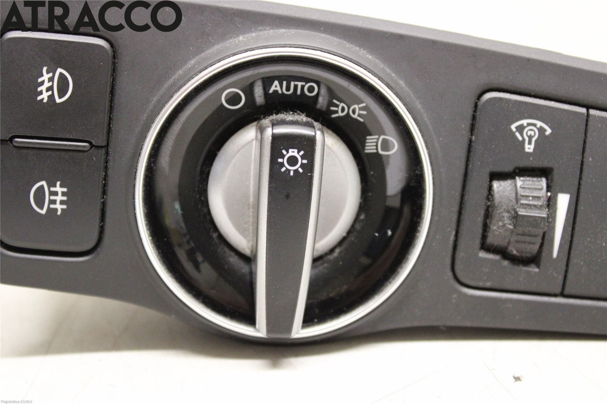 Hyundai i40 08-15 Bryter Hovedlys