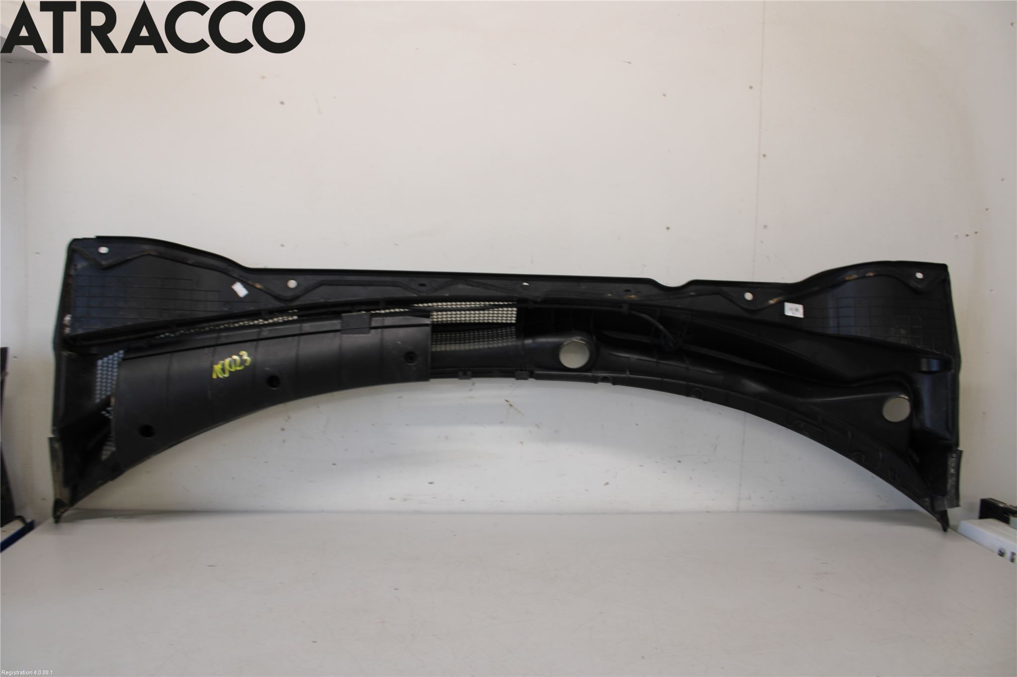 Kia SOUL 09- Visker Deksel-Grill-Under Frr