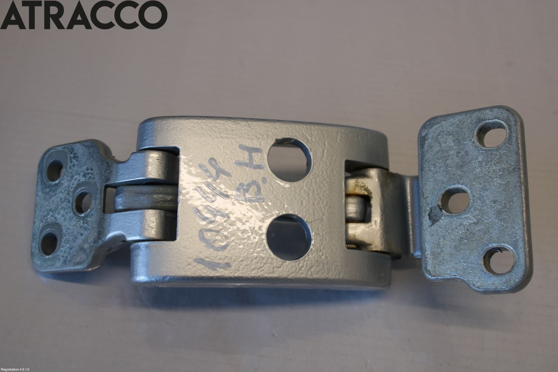 Volkswagen VW CRAFTER II / E-CRAFTER 17- Bakluke Hengsel Høyre