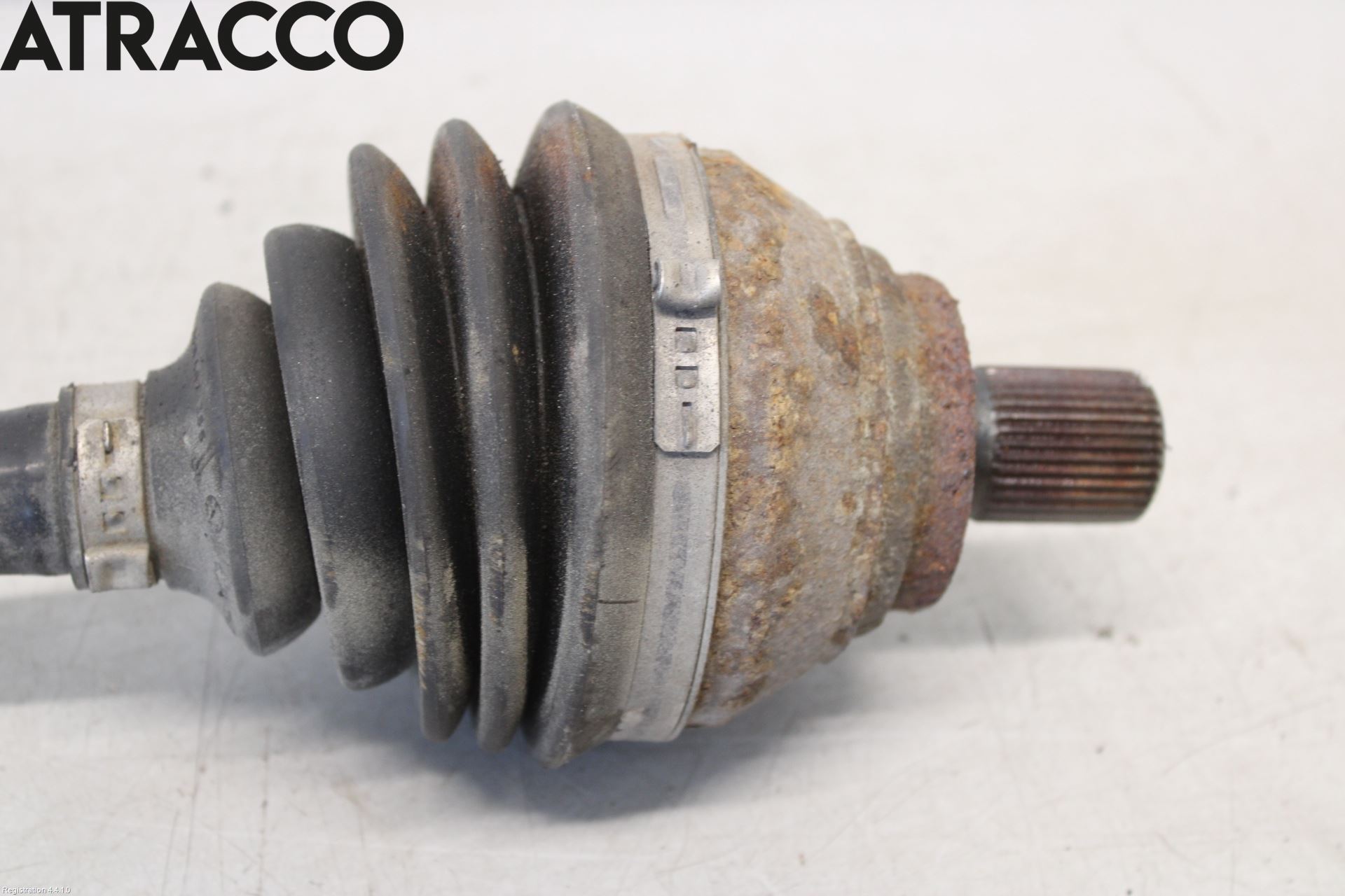 Volkswagen VW TIGUAN 07-16 Drivaksel Foran Kompl Venstre