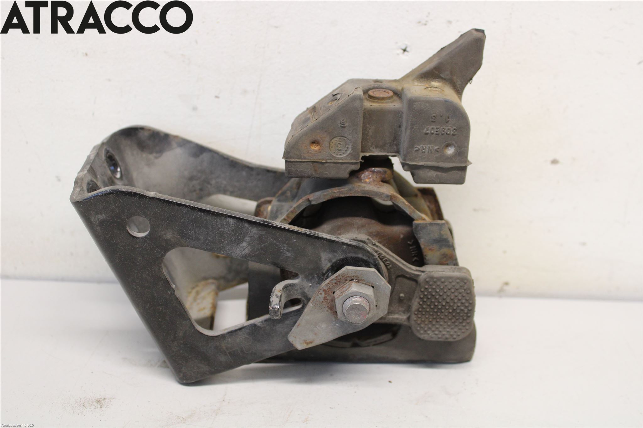 Toyota AURIS 13-19 Motor Feste Stål-Alu