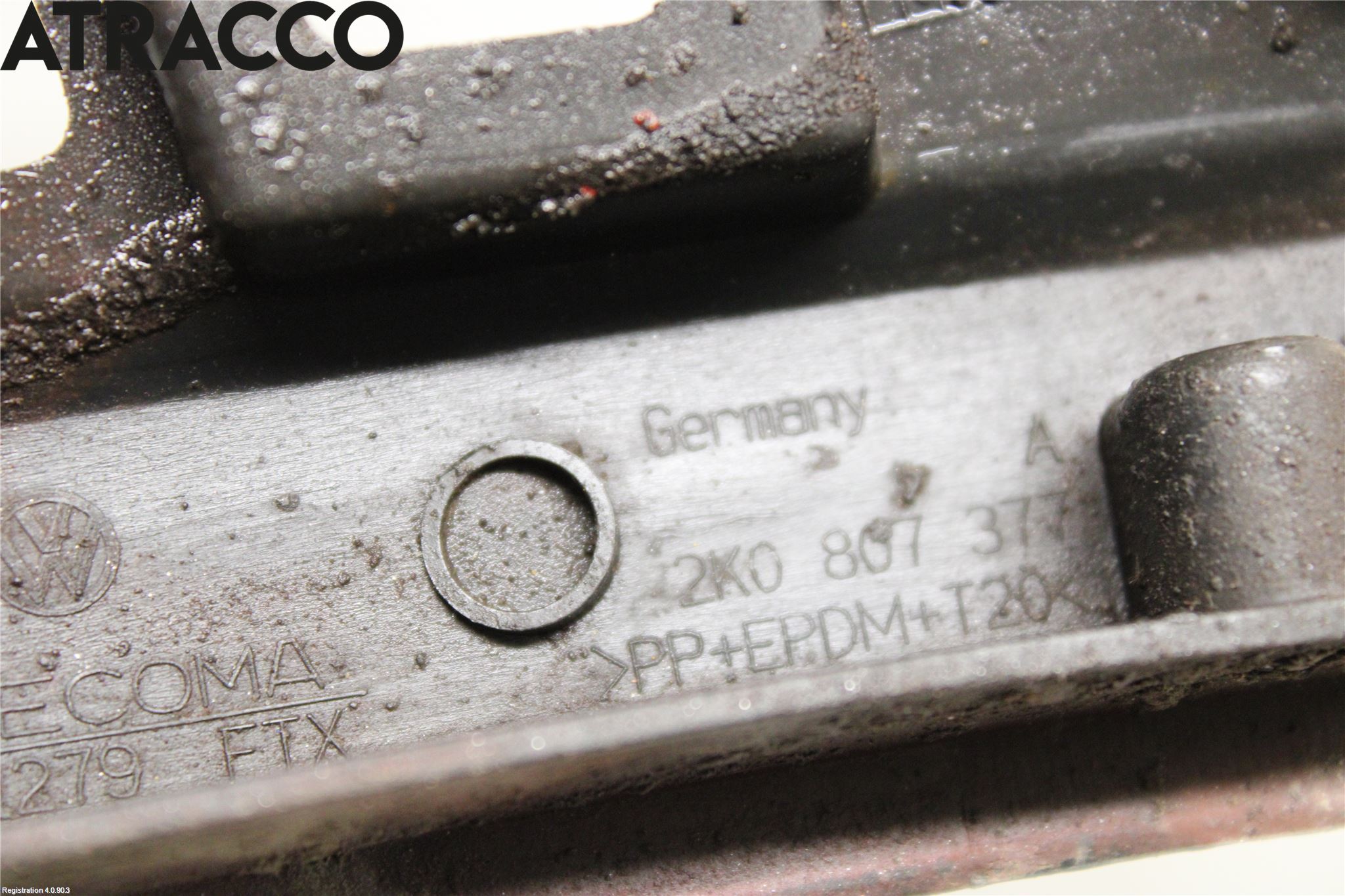 Volkswagen VW CADDY      04-10 Støtfangerfeste Bak Venstre