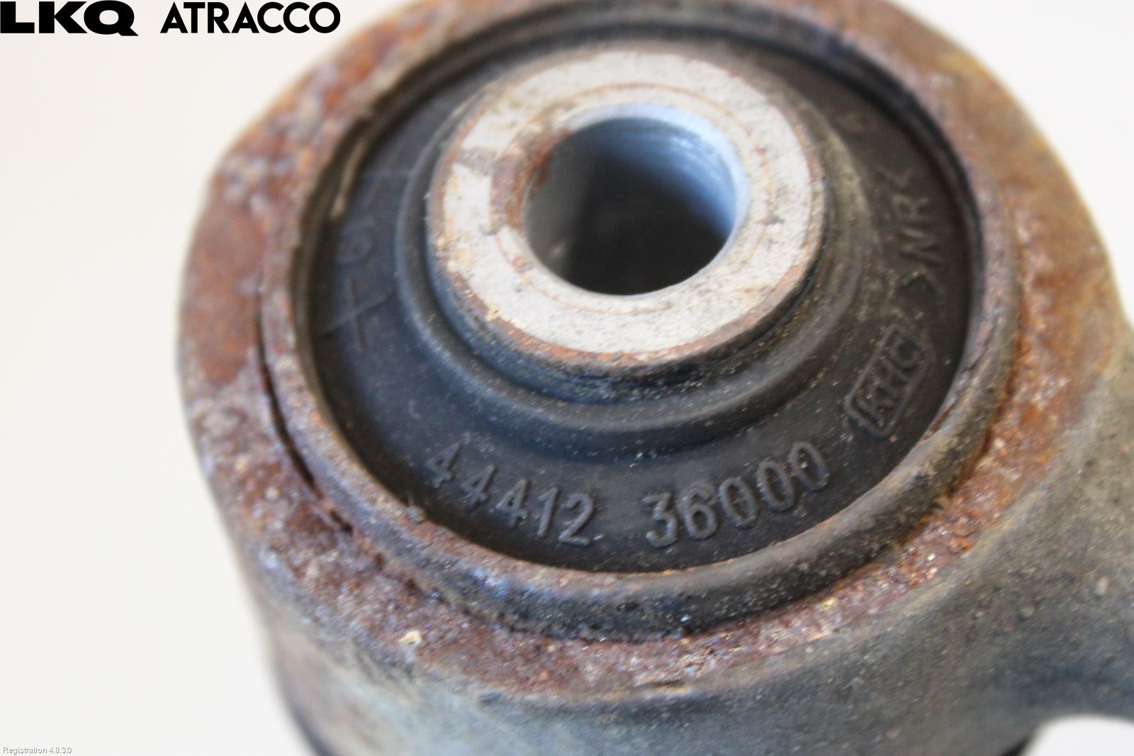 SsangYong SSANG YONG MUSSO Bærearm Foran Høyre Øvre