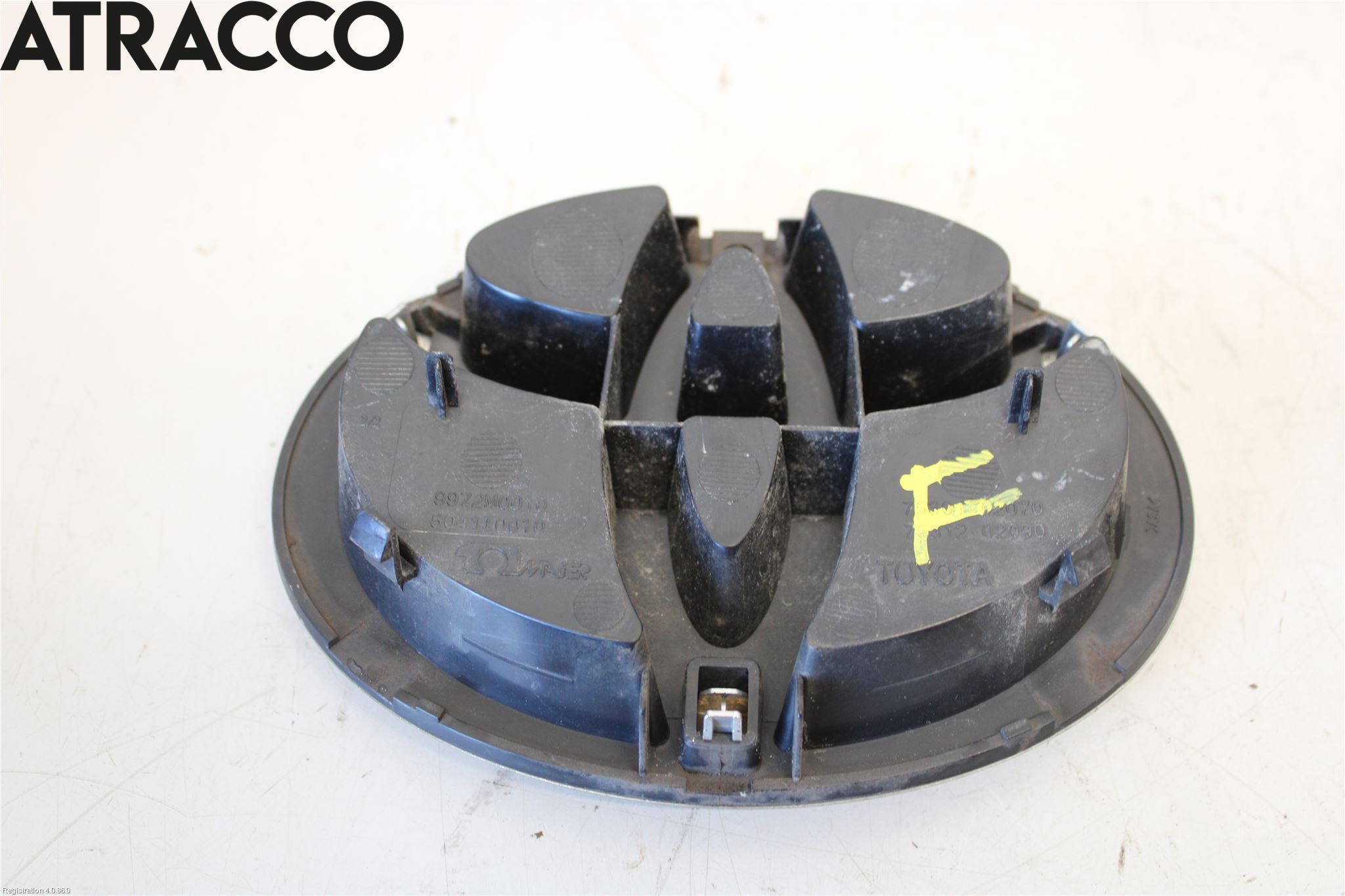 Toyota AURIS 10-12 Emblem