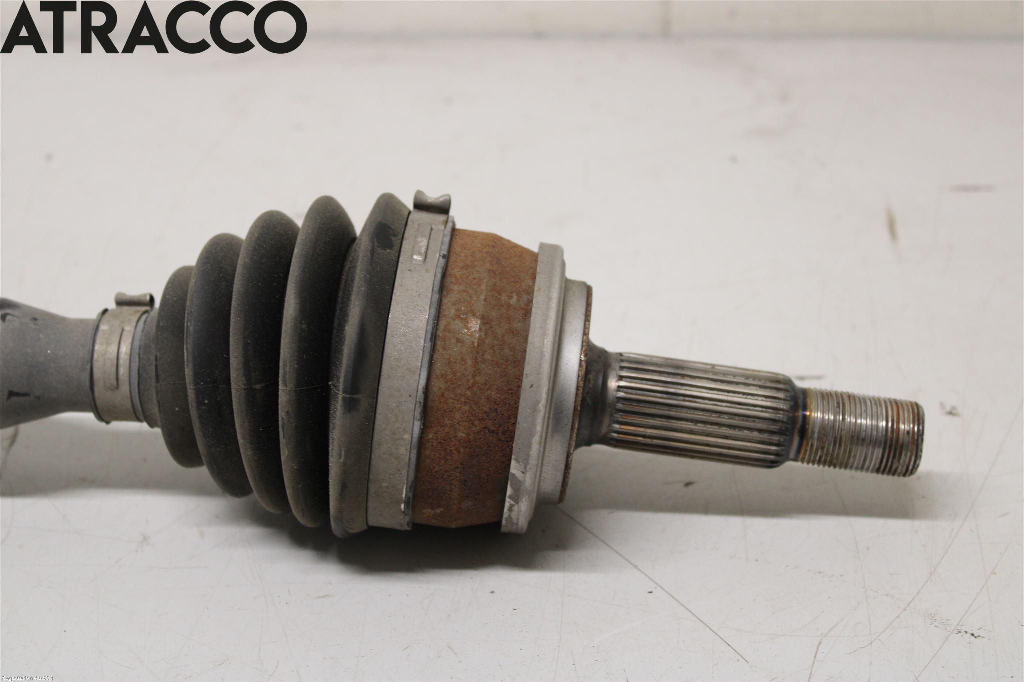 Toyota COROLLA 19- Drivaksel Foran Kompl Høyre