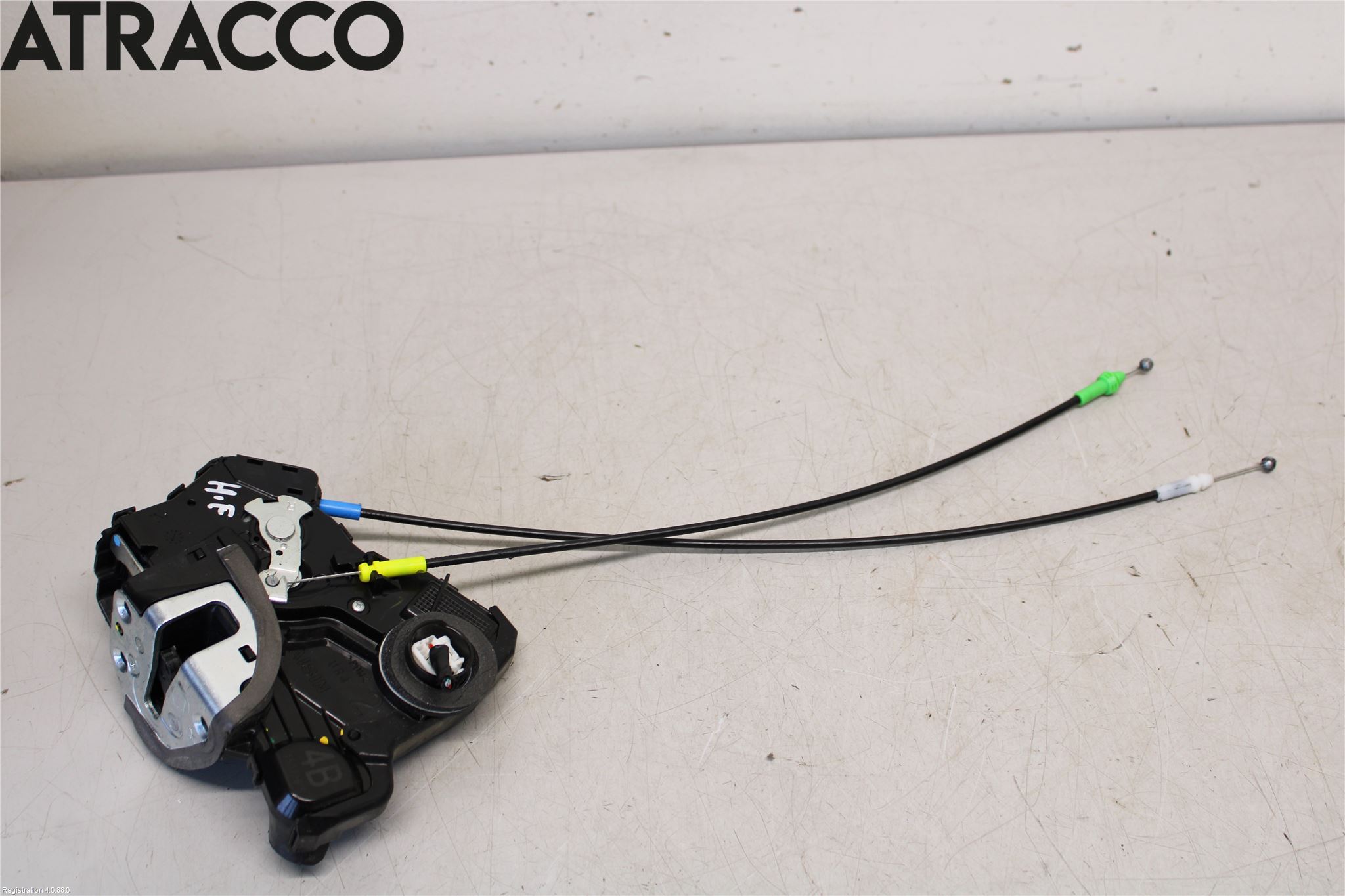 Toyota AURIS 13-19 Dørlås - Låsekasse