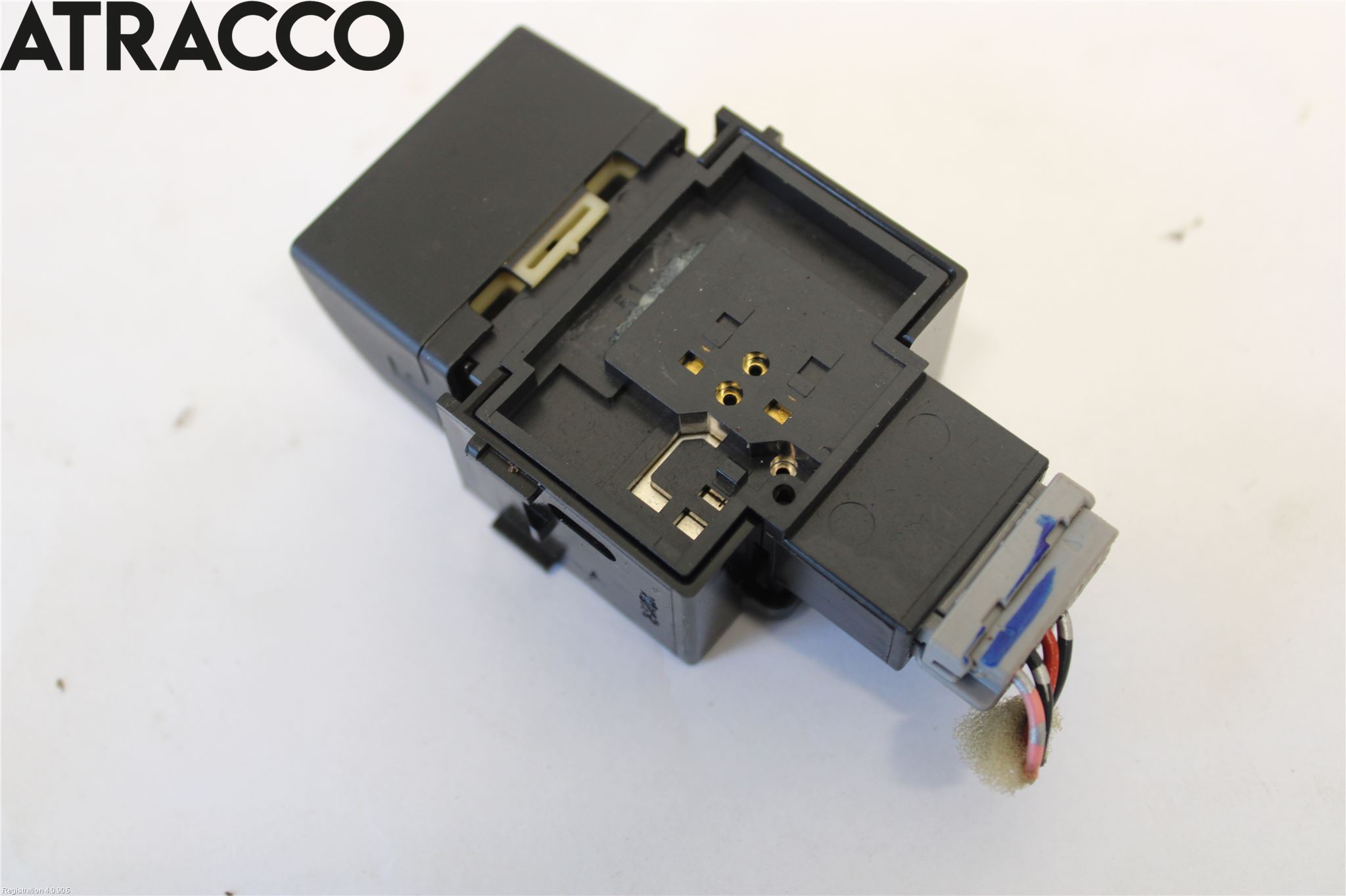 Nissan QASHQAI+2  10-14 Bryter Øvrig