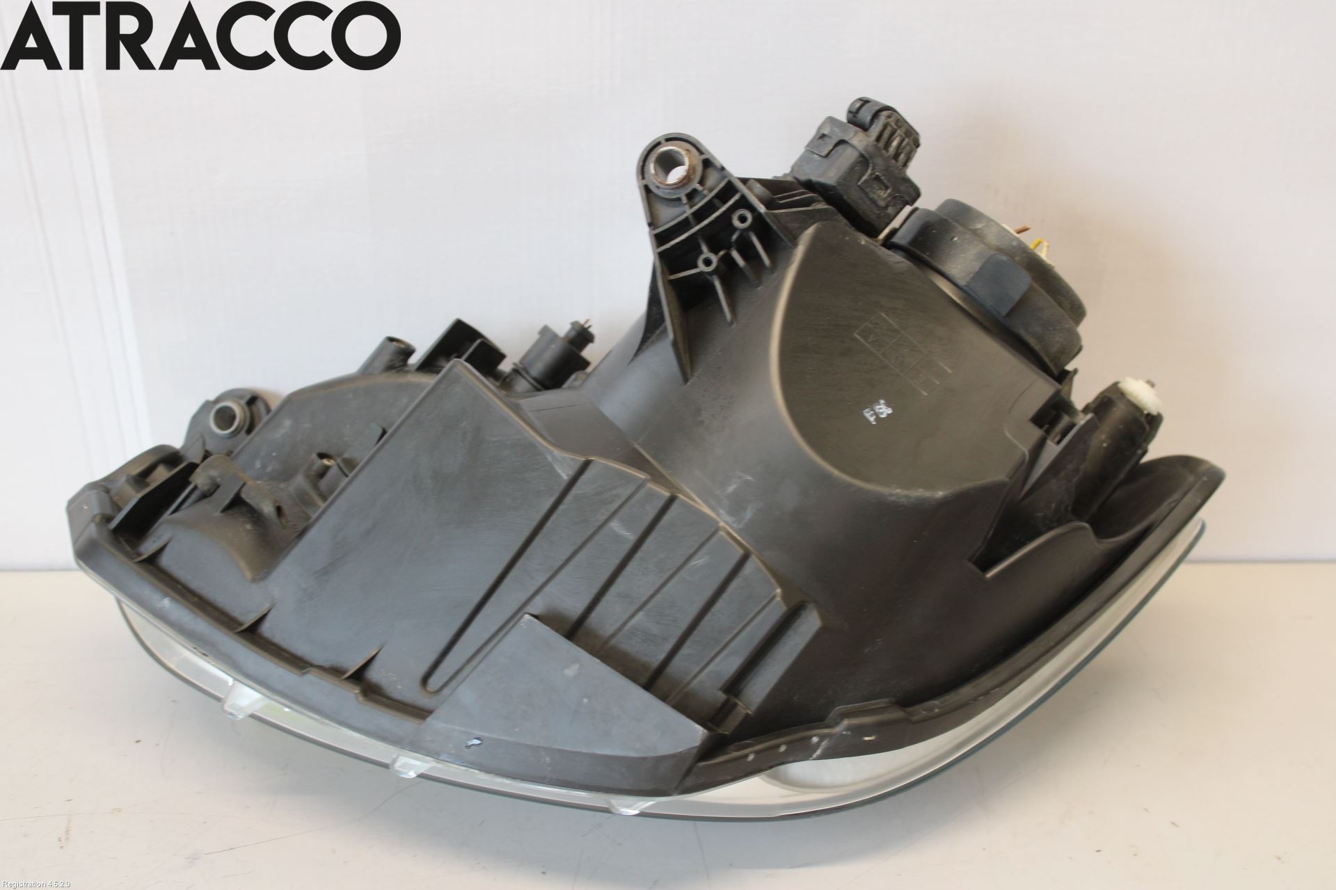 Volkswagen VW UP! / E-UP! Frontlykt Høyre