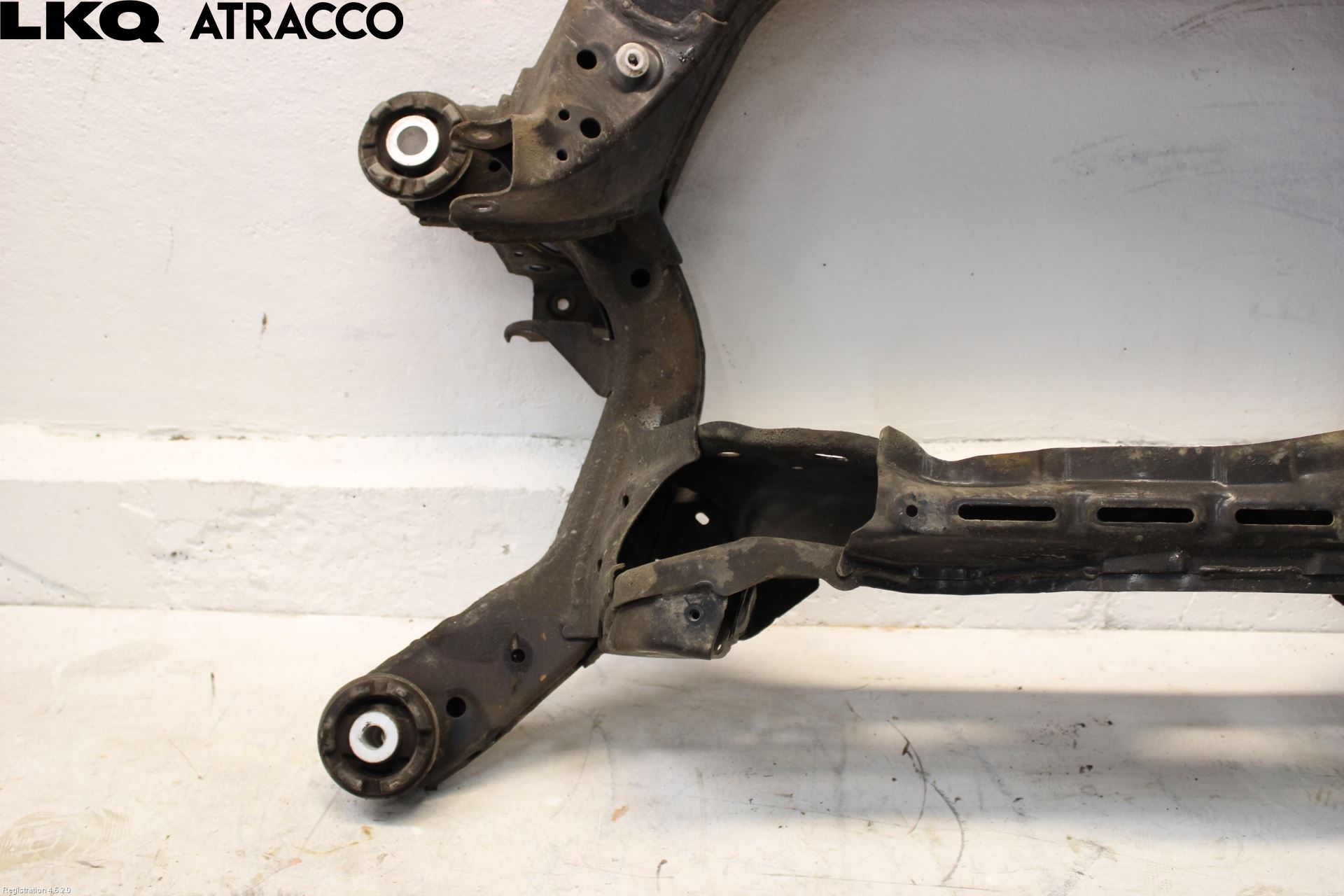 Toyota bZ4X EA10 22- Bakaksel Feste Travers-Ramme