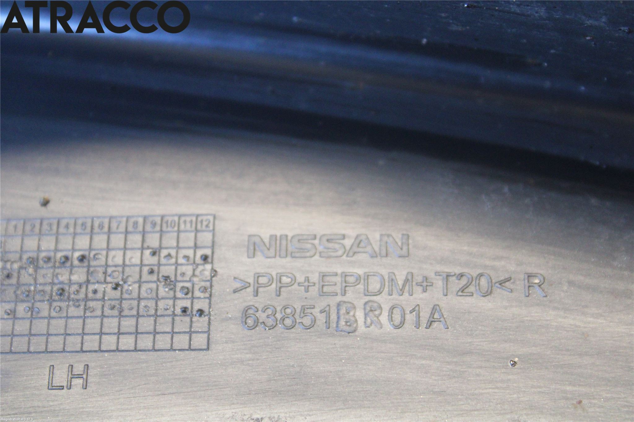 Nissan QASHQAI 10-14 Stänkskydd