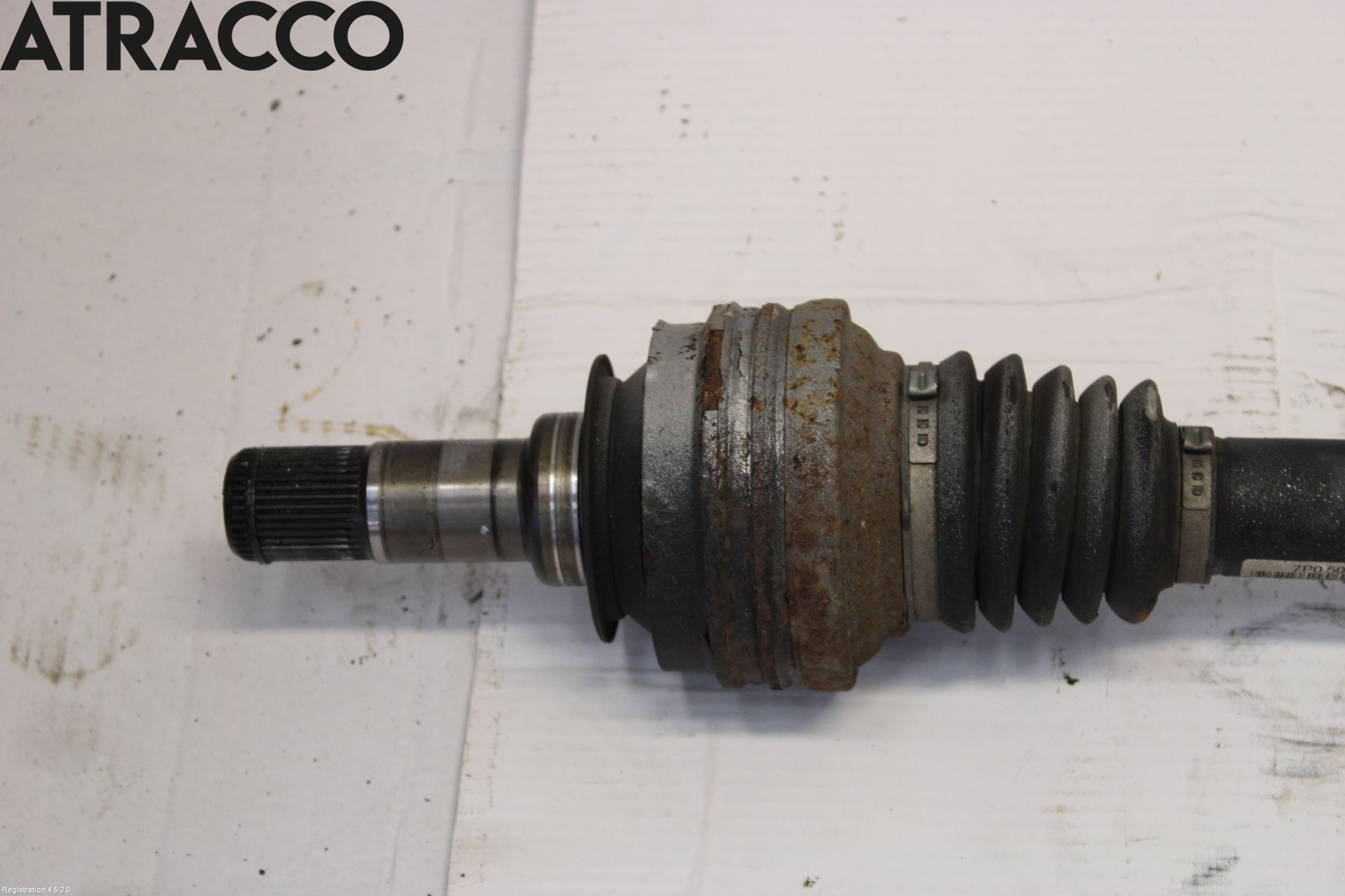 Porsche CAYENNE 03- Drivaksel Bak Kompl  V = H