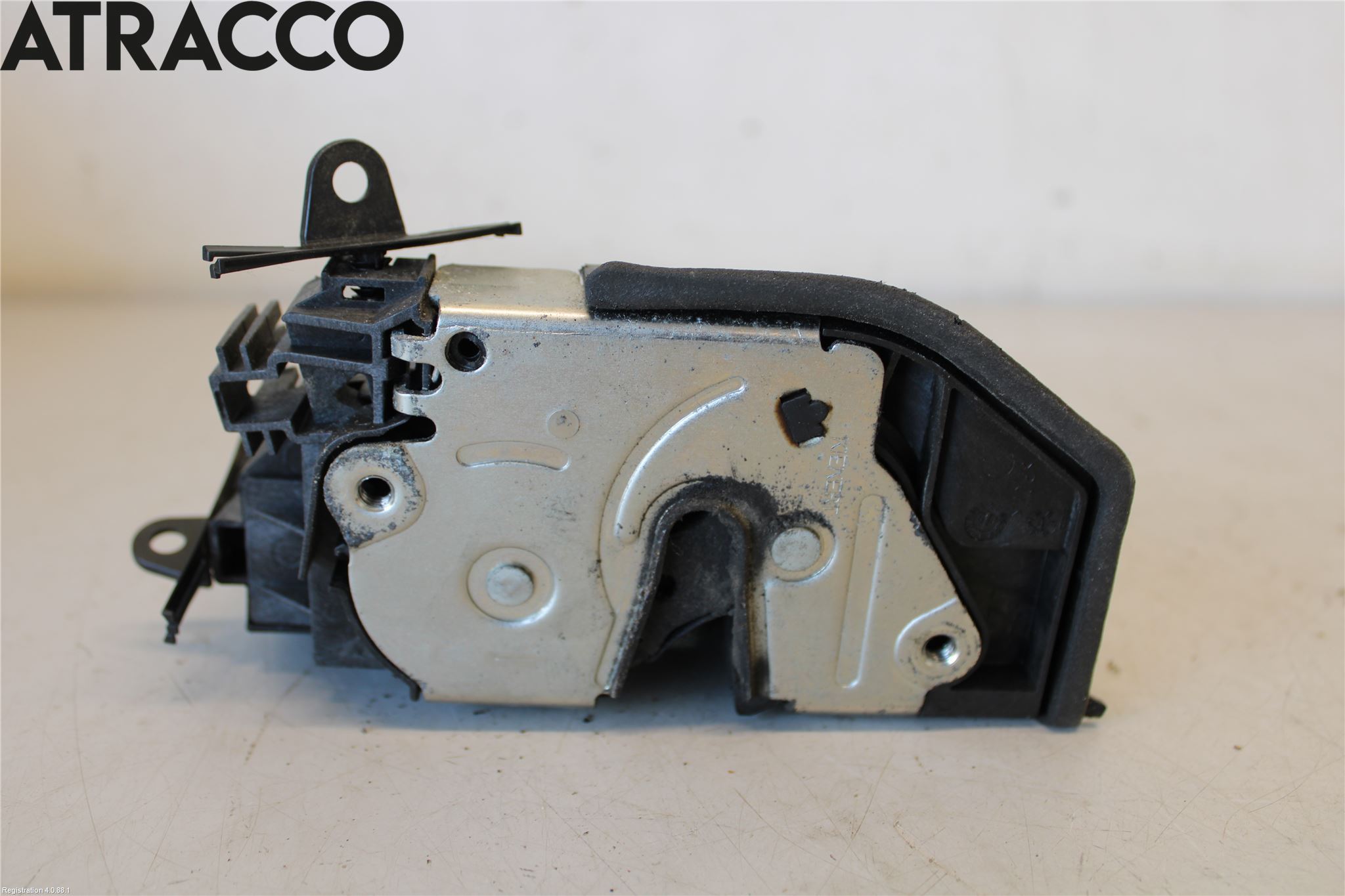 BMW 1 E87/81 5D/3D 03-11 Dørlås - Låsekasse