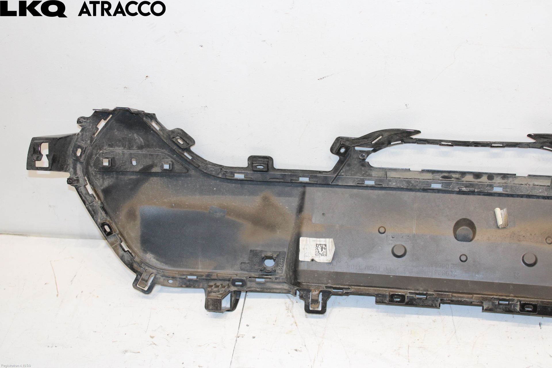 Peugeot 208/E-208 20- Støtfanger Bak Midt Del