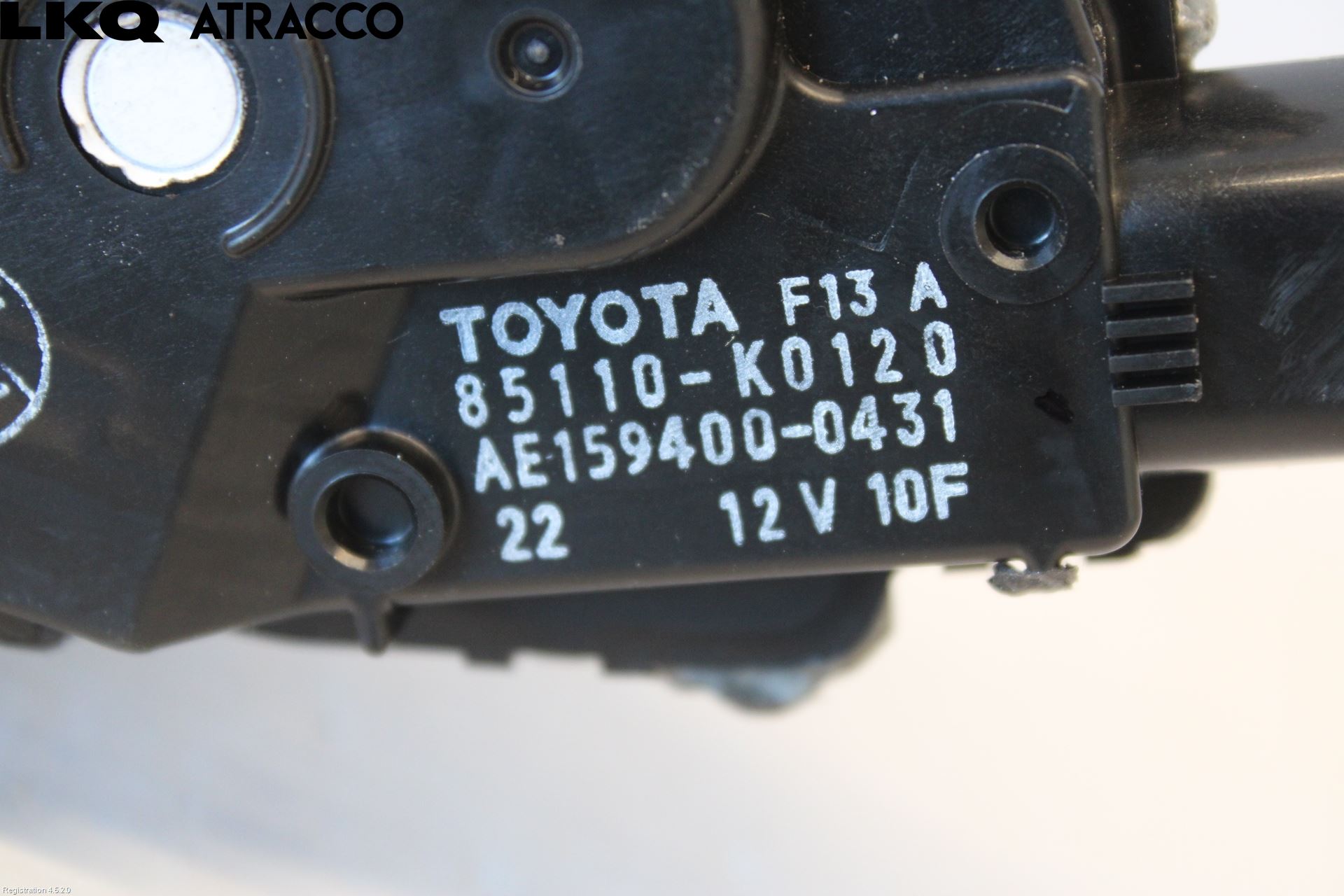 Toyota YARIS CROSS XP21 21- Viskermotor Frontrute