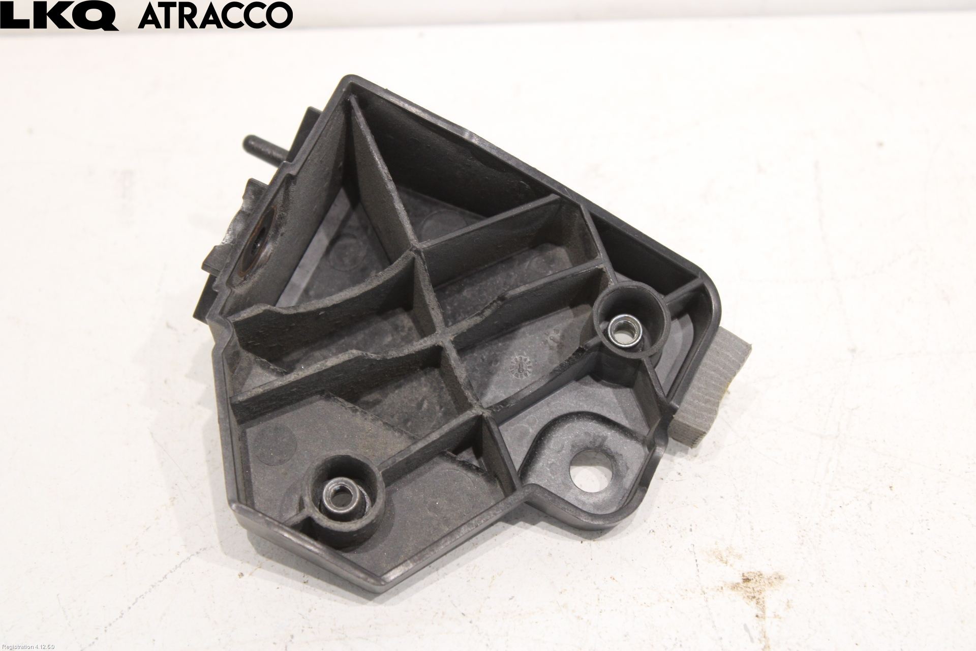 Tesla MODEL S 13- Støtfangerfeste Foran Høyre