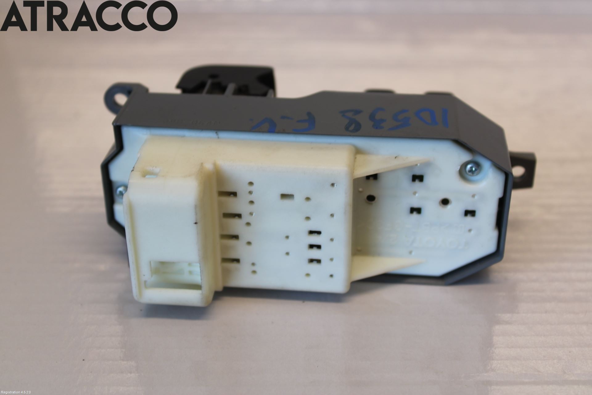 Toyota YARIS XP130 15-20 Bryter Vindusheis