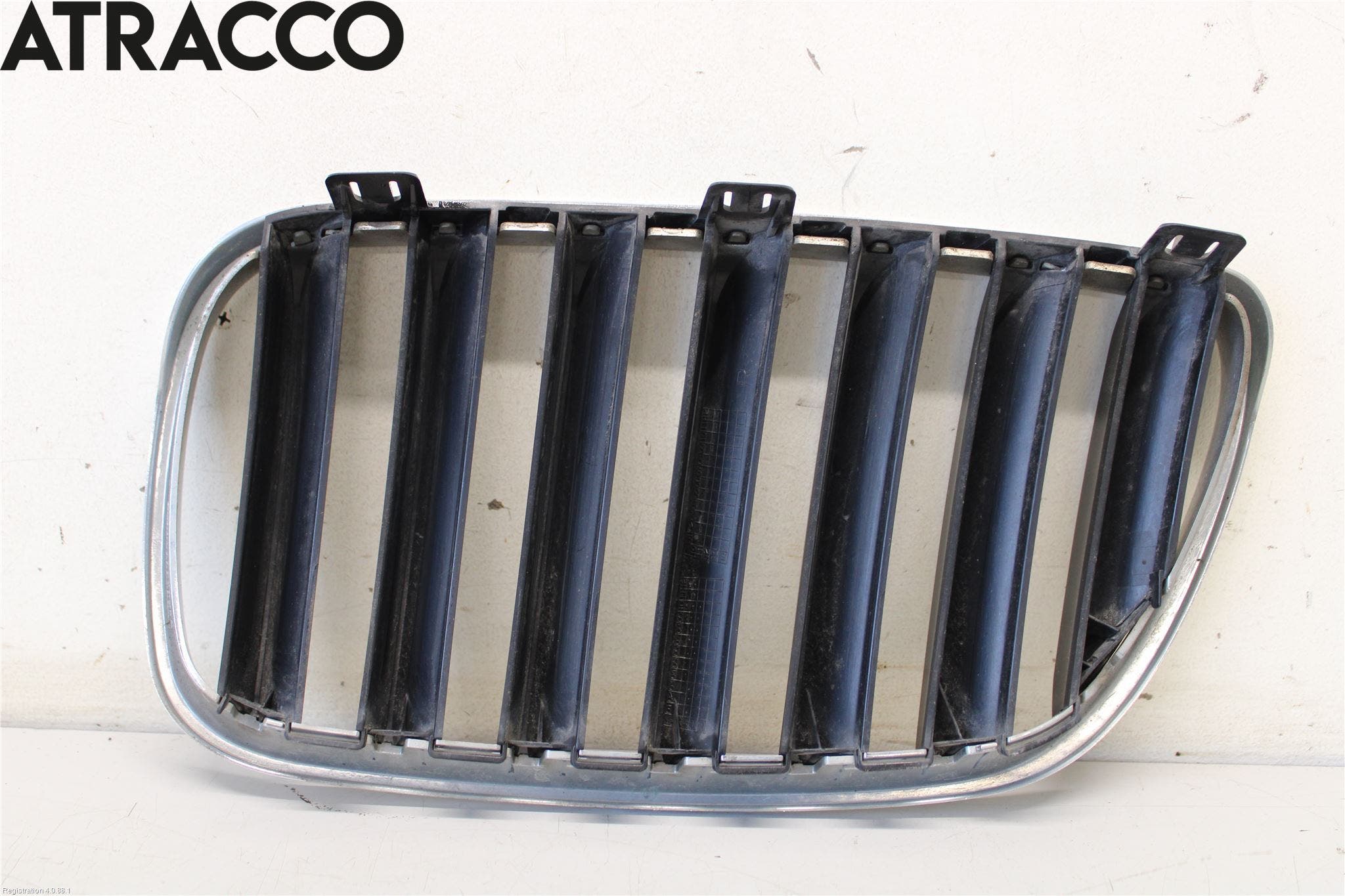 BMW X3 E83 03-10 Grilldel Høyre