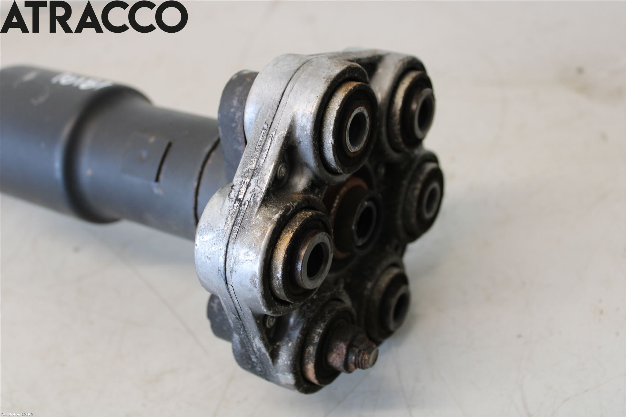 BMW 3 F30/F31/F80 12-19 Mellomaksel Bakre