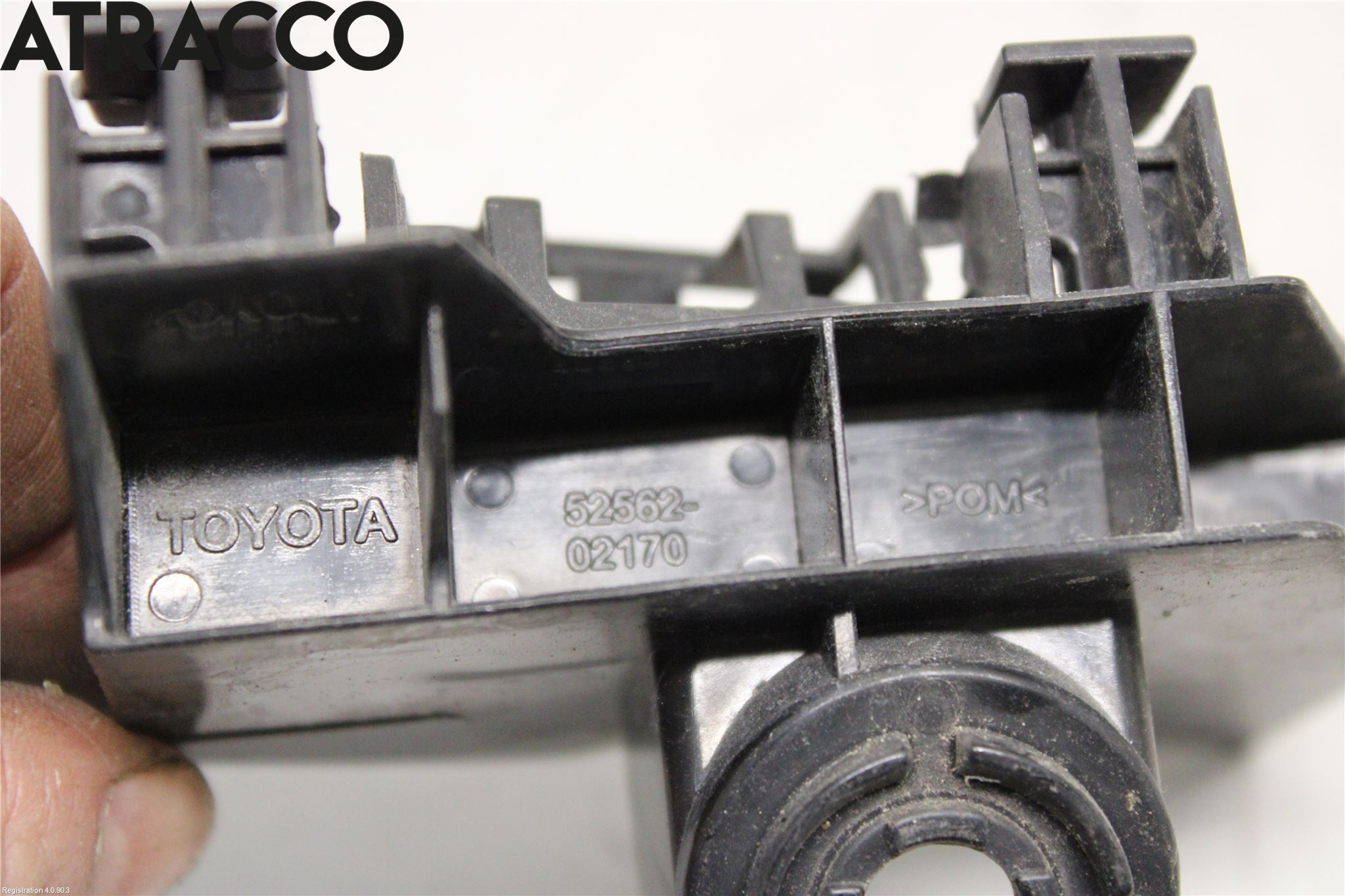 Toyota AURIS 13-19 Støtfangerfeste Bak Høyre