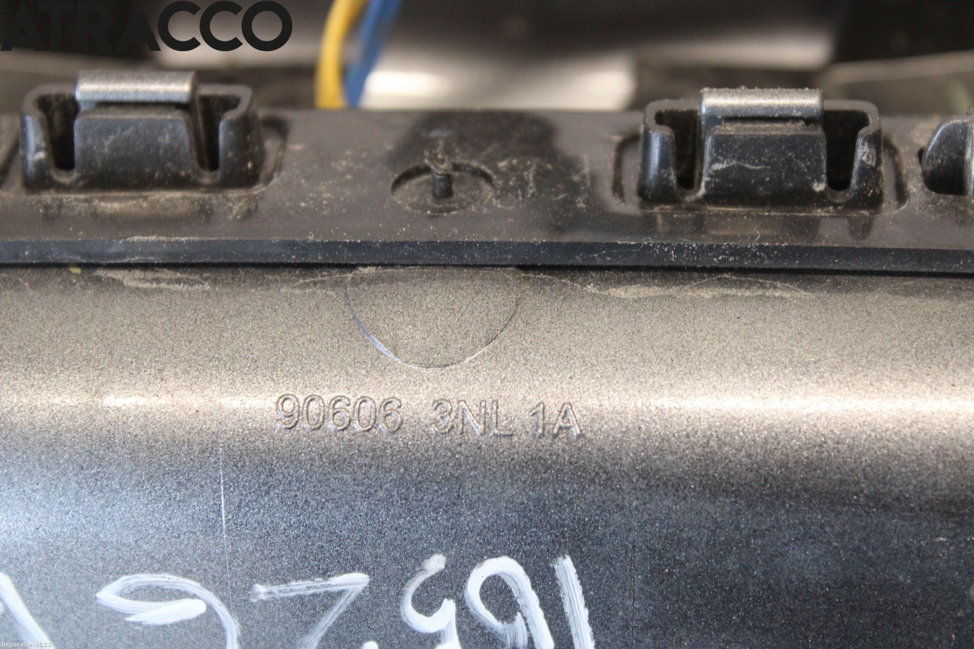 Nissan LEAF 11-17 Bakluke Handtak Ytre