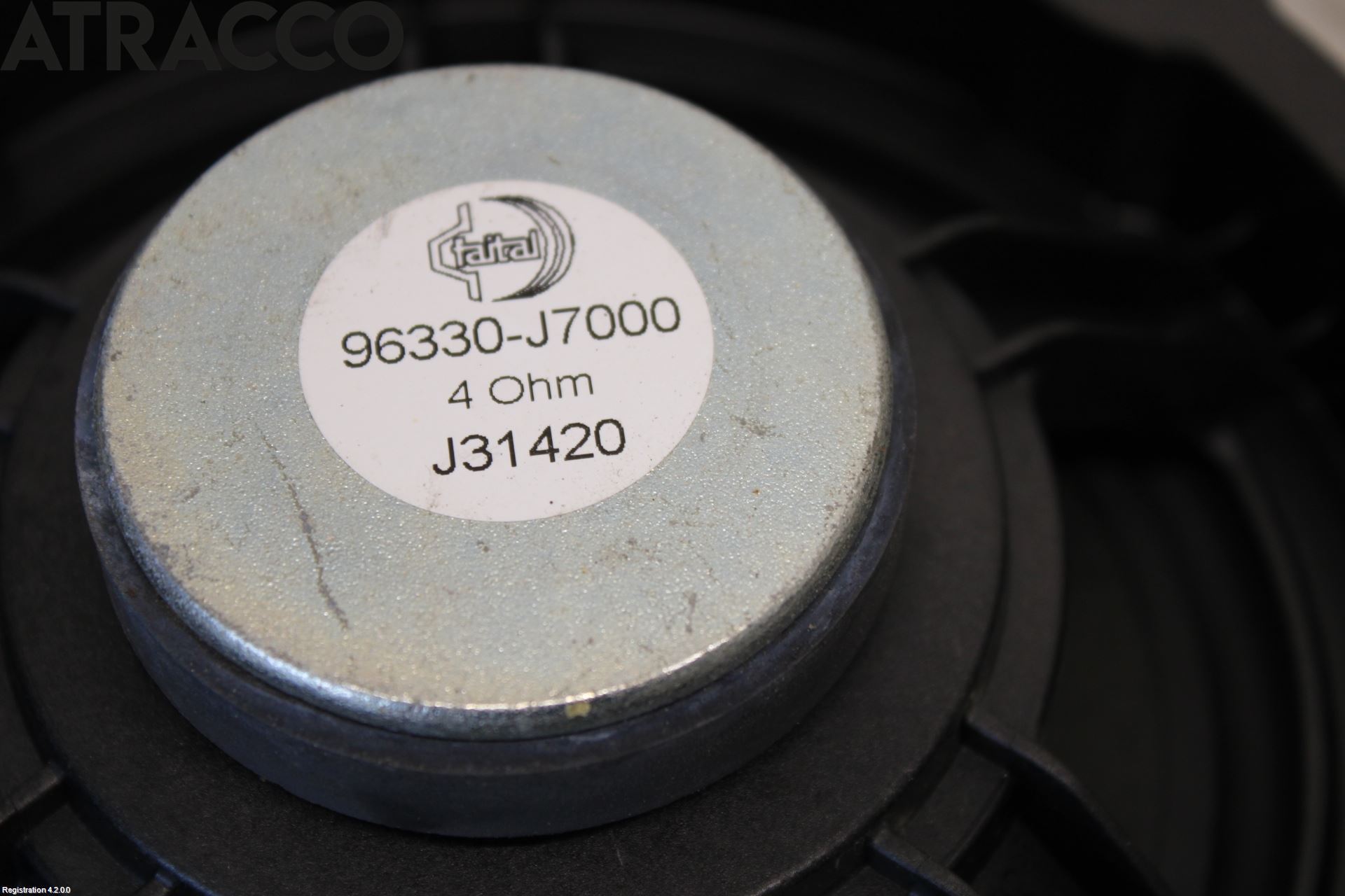 Kia XCEED 19- Innr Høyttaler