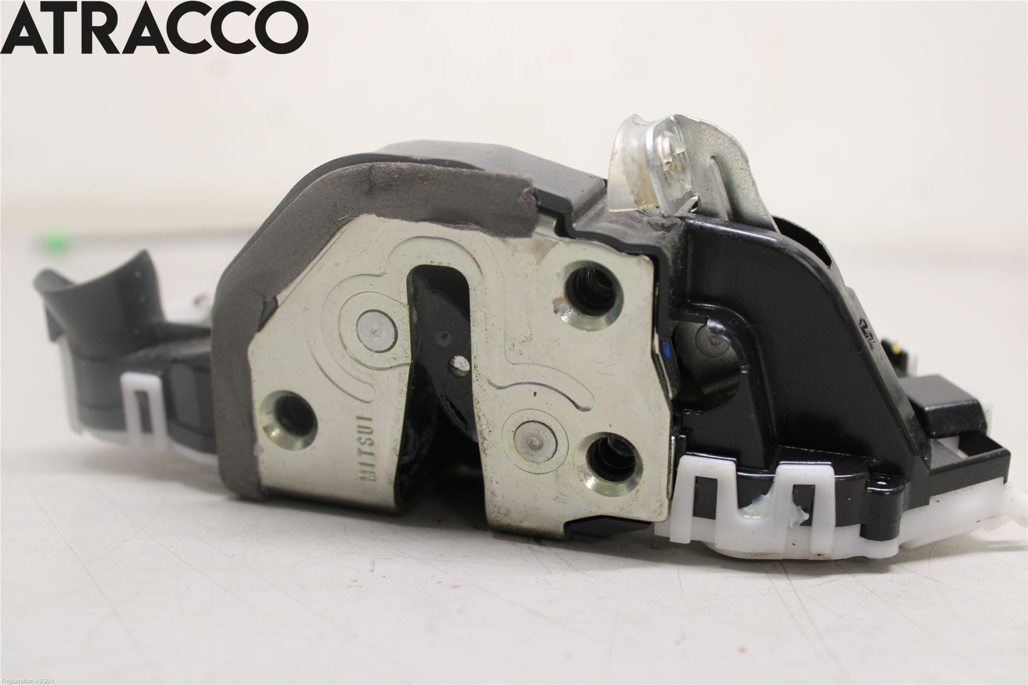 Toyota YARIS XP130 12-14 Dørlås - Låsekasse