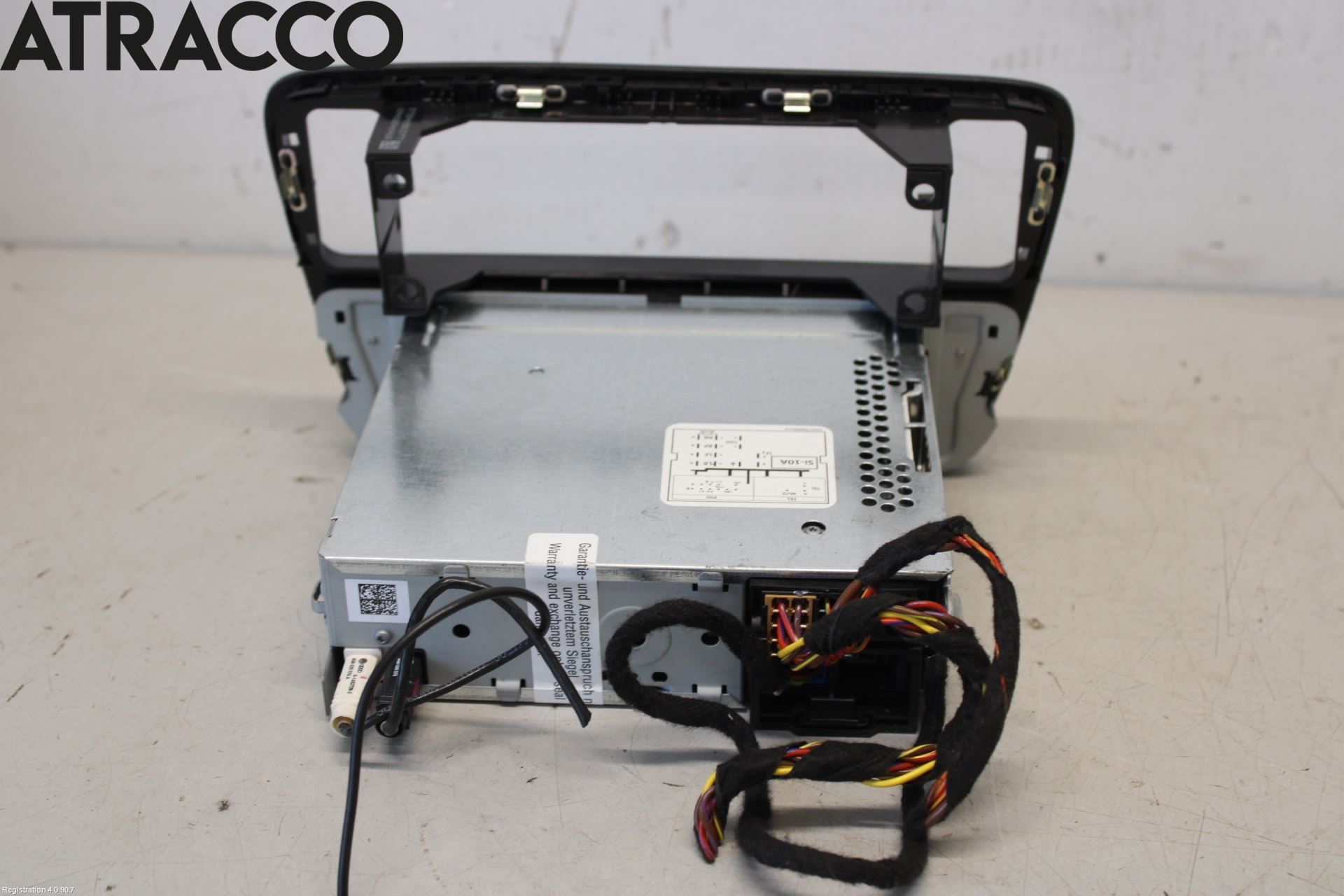 Volkswagen VW UP! / E-UP! Stereo Radio Med Cd