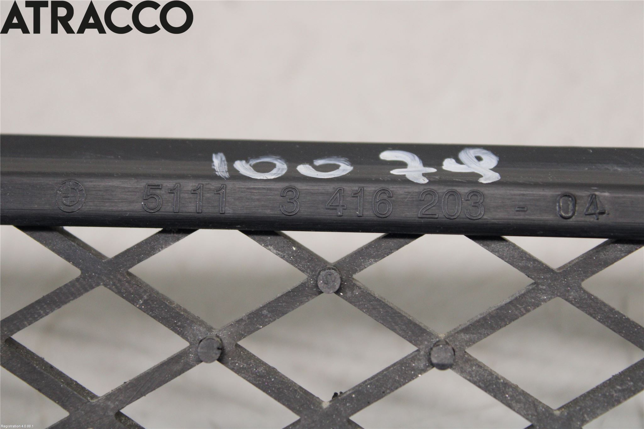 BMW X3 E83     03-10 Støtfanger Foran Midt Del