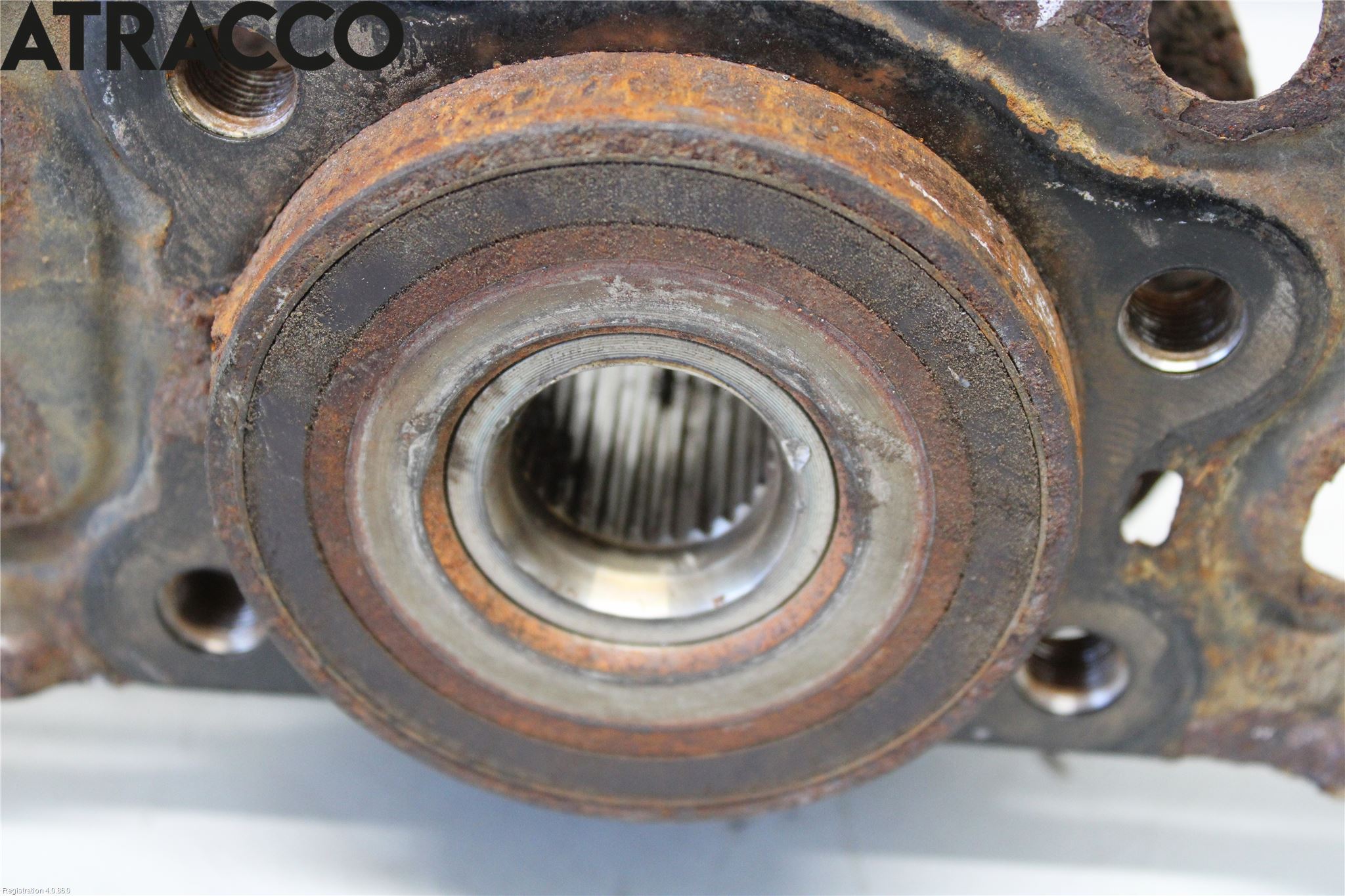 Toyota AURIS 13-19 Nav Foran