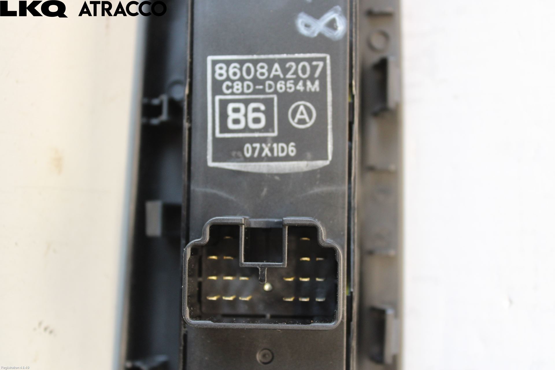 Mitsubishi ASX 10-22 Bryter Vindusheis