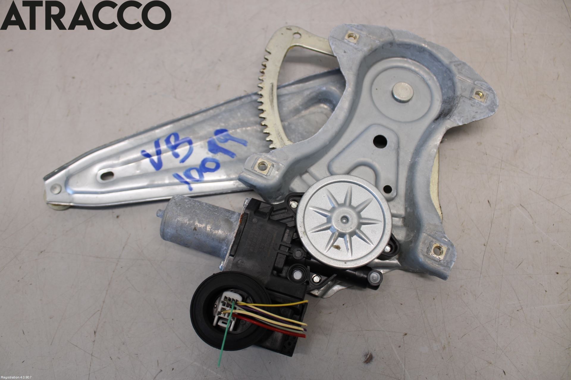 Toyota C-HR 16-23 Vindusheis El Komp